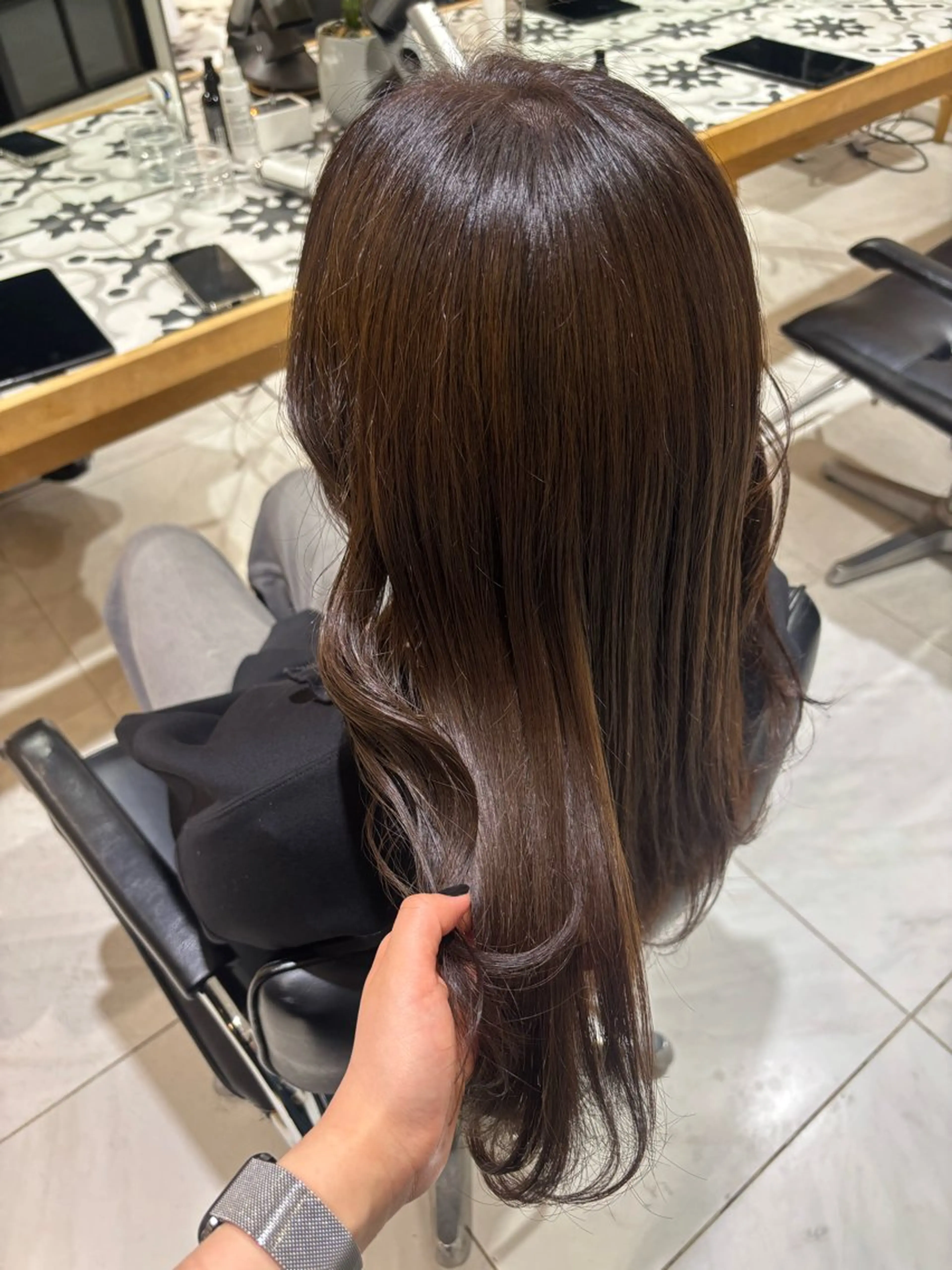 ロング カラー ベージュカラー ヘアカラー トリートメント ヘアセット 莉瑠 / モデル価格募集🐃のヘアスタイル