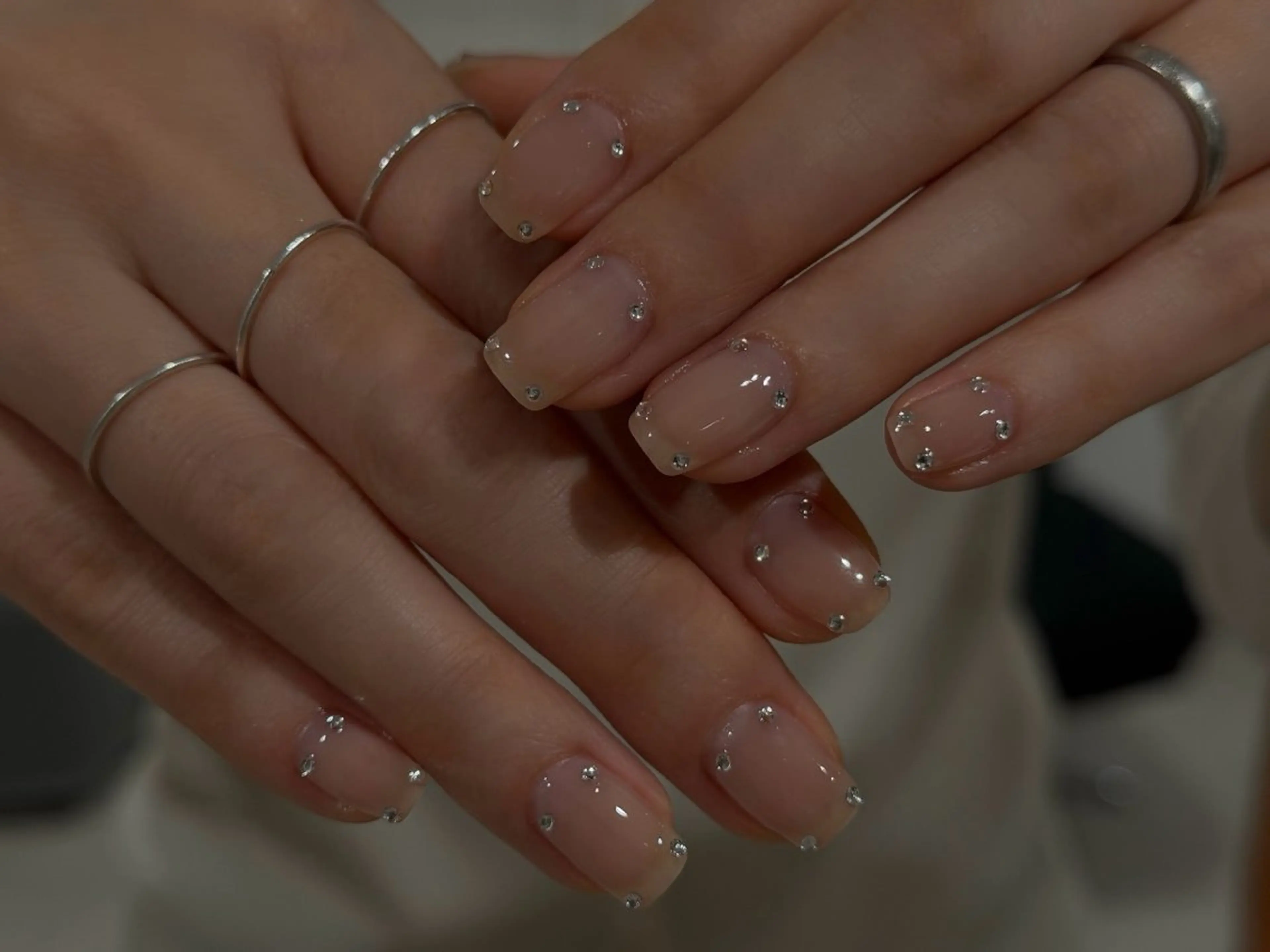 ネイル アートネイル オフィスネイル シンプルネイル ストーンネイル ハンドネイル ANOVA所属・ANOVA アノヴァのネイルデザイン