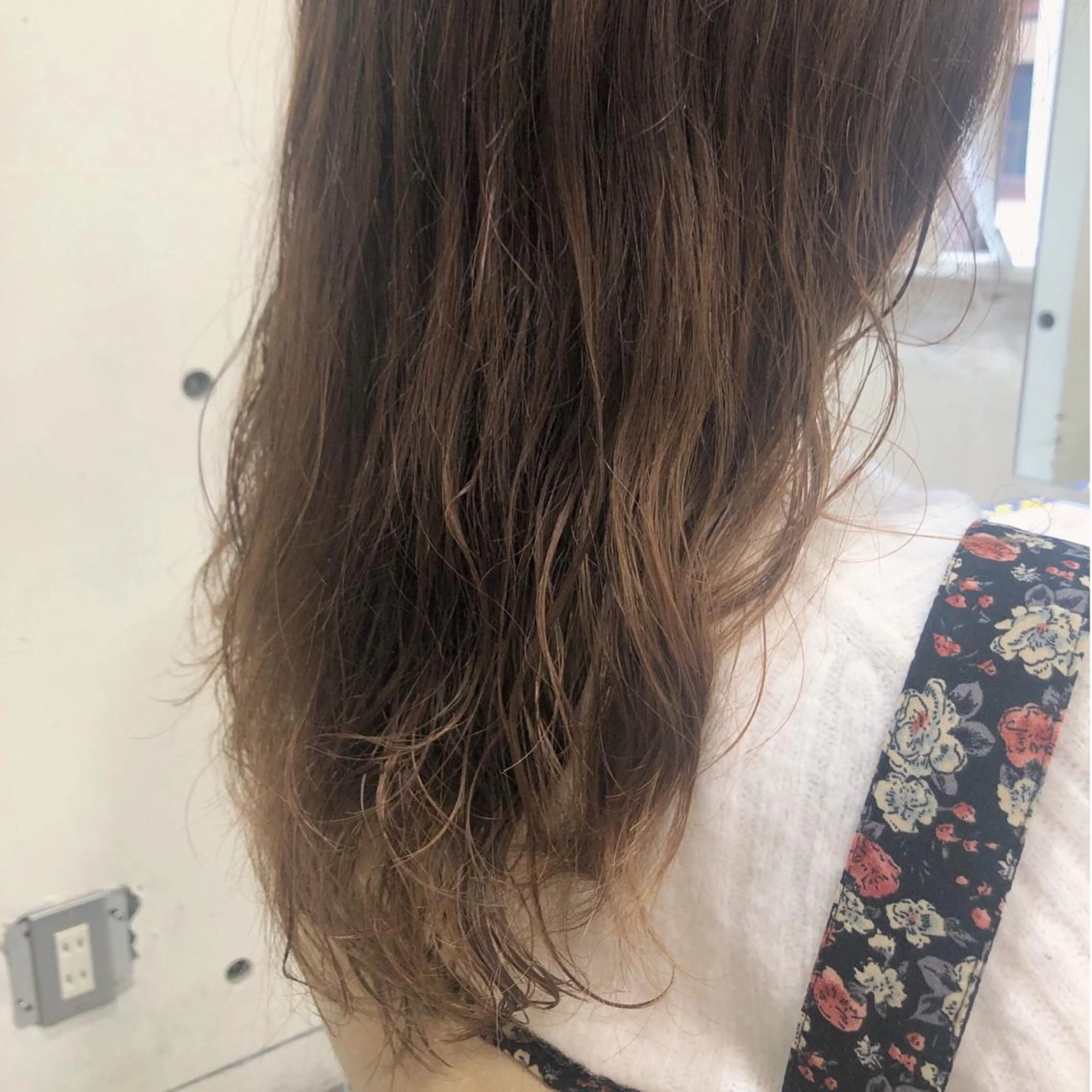 セミロング セミロングパーマ クロエ新宿所属・❏アンニュイパーマ 川原畑 拓也❏のヘアスタイル