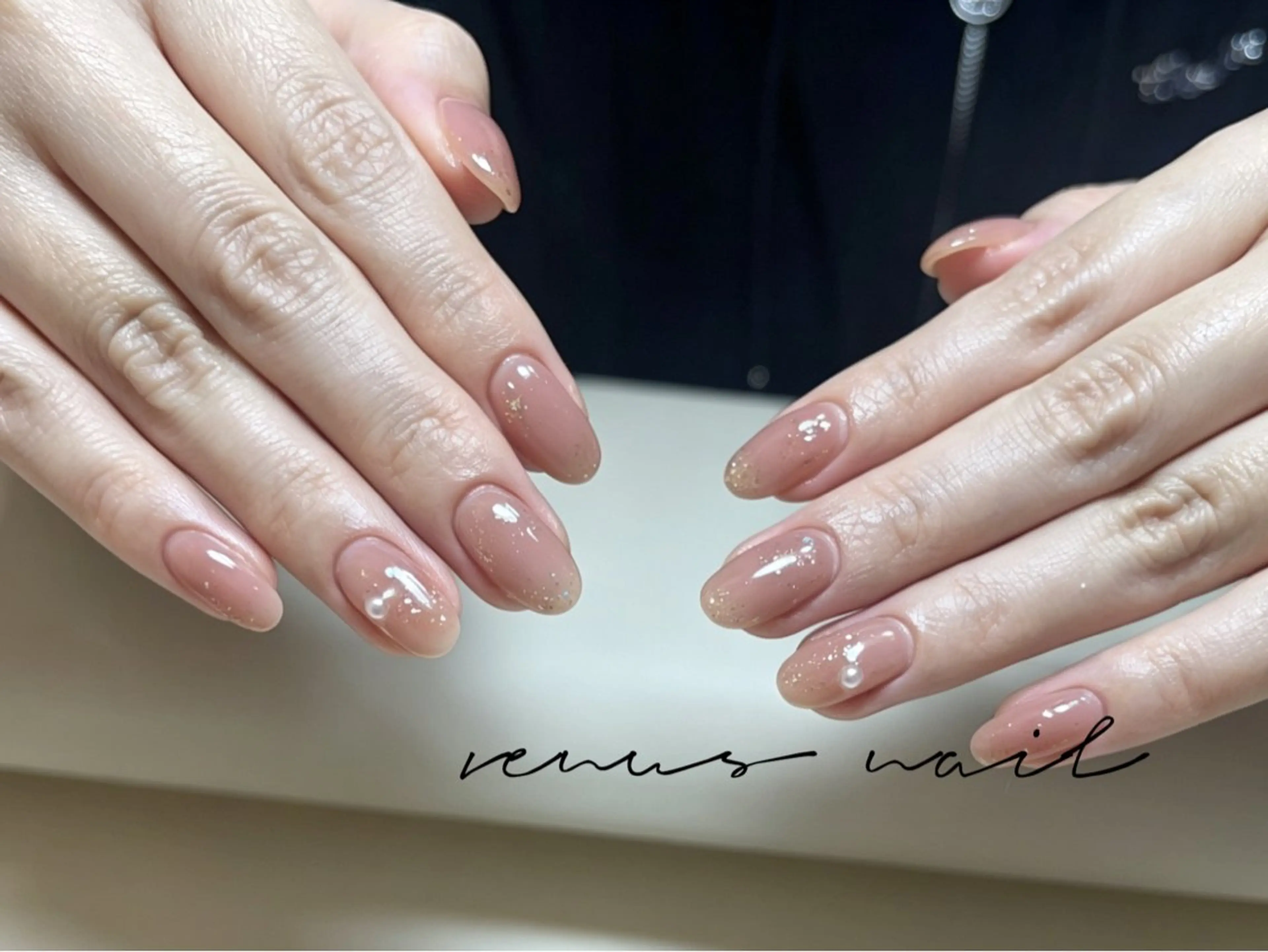 ネイル ハンドネイル Venus nail チップ長さだし専門店のネイルデザイン