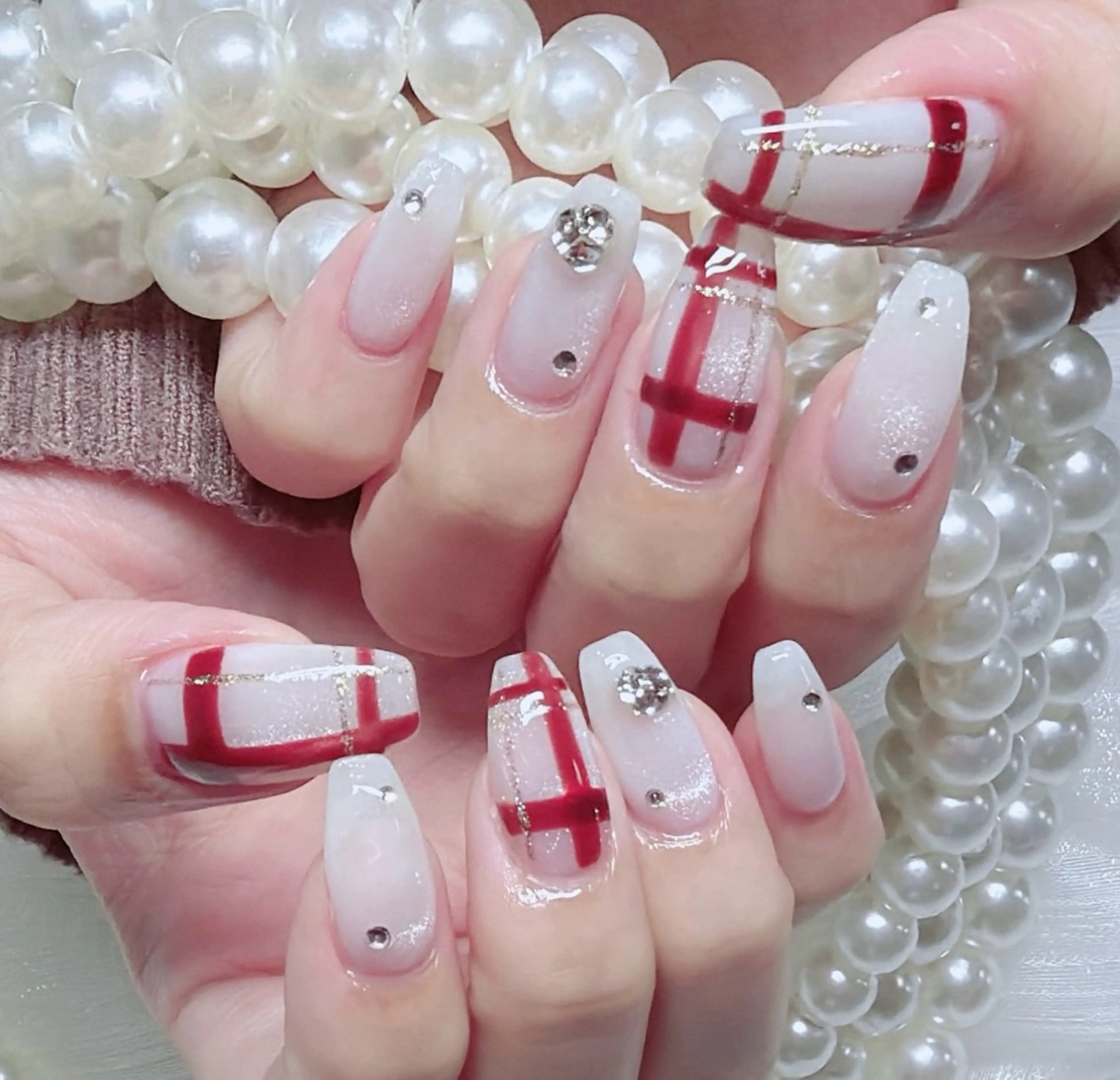 ネイル アートネイル べっ甲ネイル チークネイル 長さ出し フラッシュネイル ハンドネイル ハンドケア For you. Nail Salonのネイルデザイン