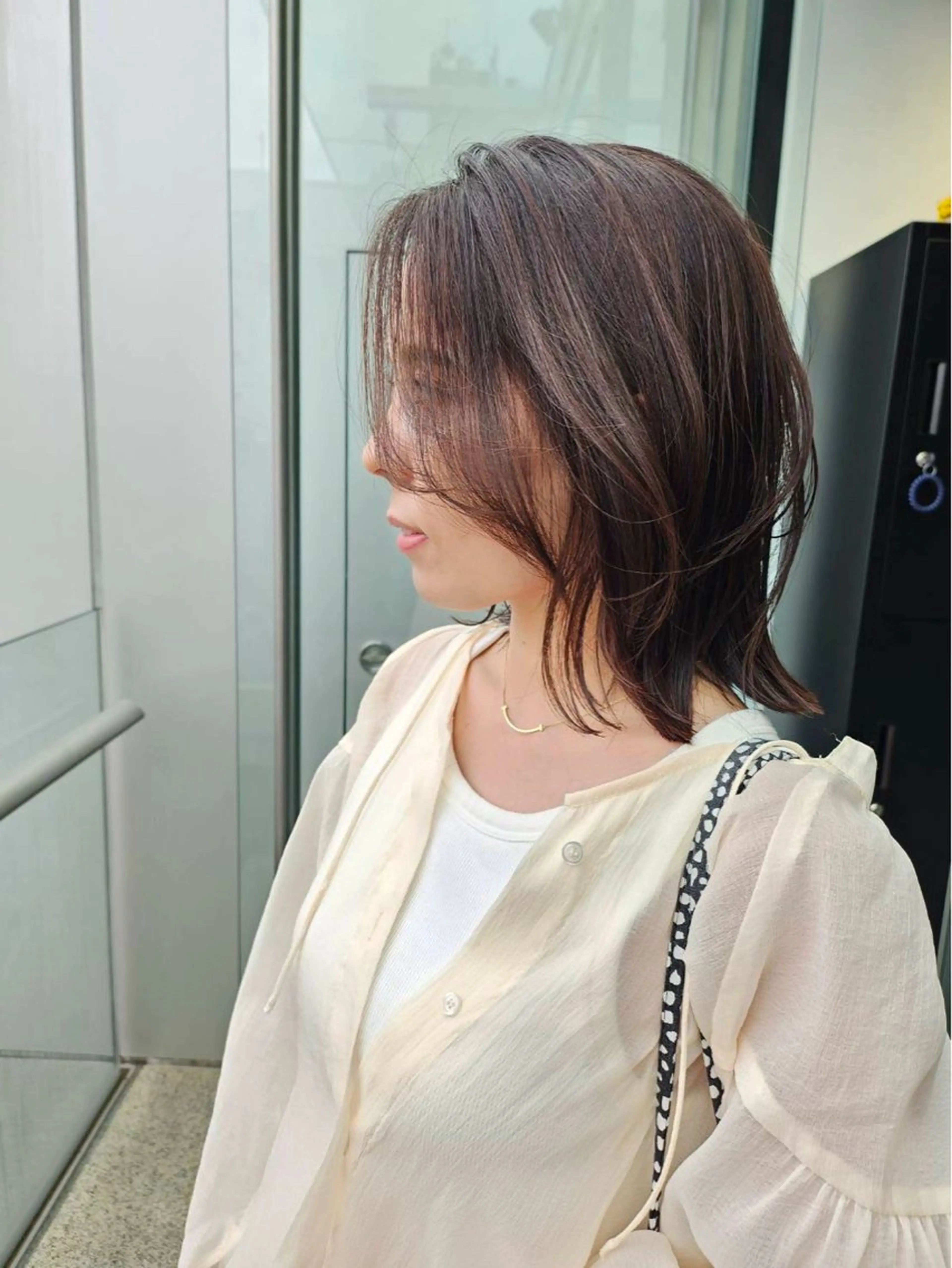 ミディアム カラー カット ヘアカラー トリートメント 【銀座】艶髪/上品な カラー特化/涼/駅近のヘアスタイル