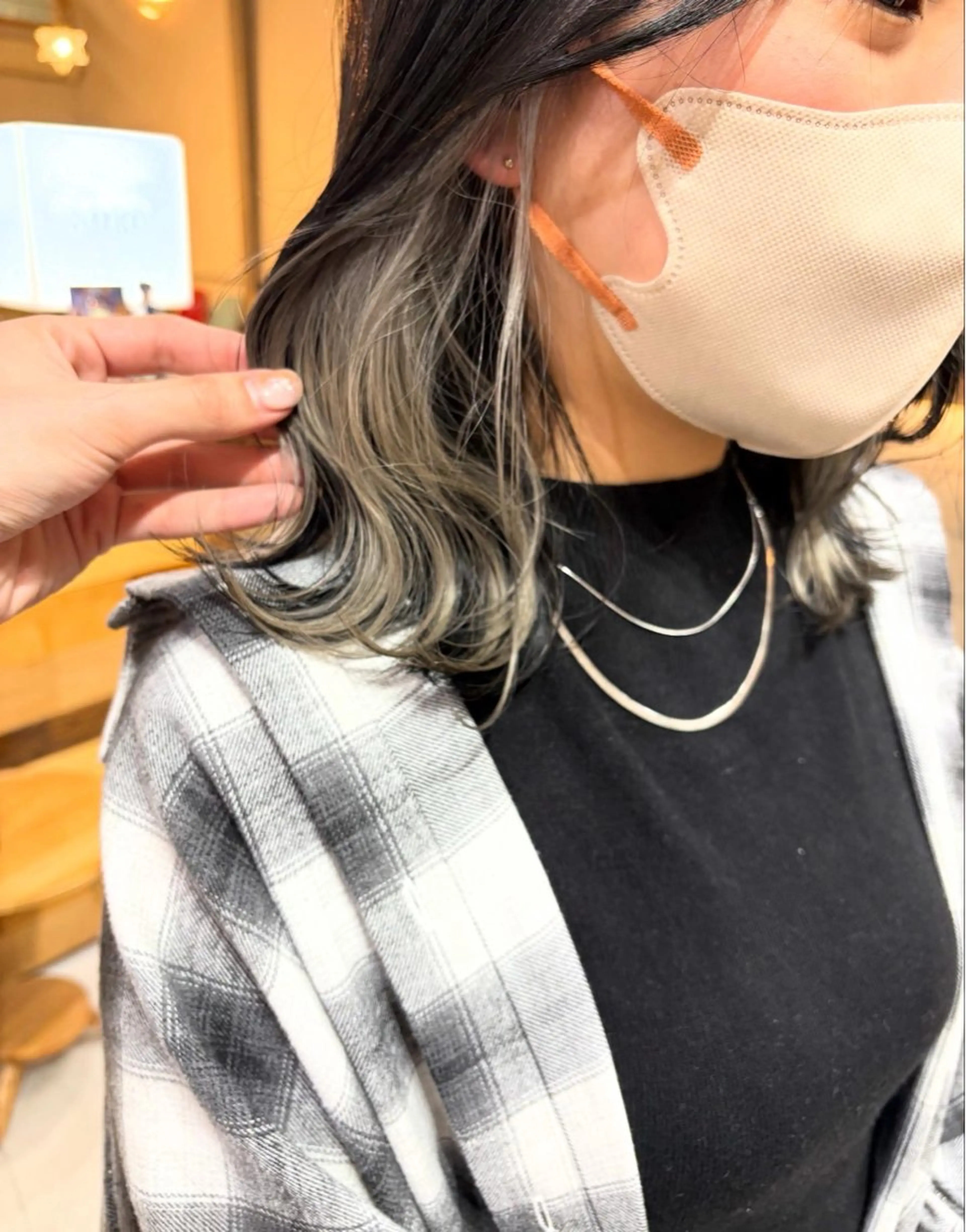 ミディアム ヘアカラー 林 玲奈のヘアスタイル
