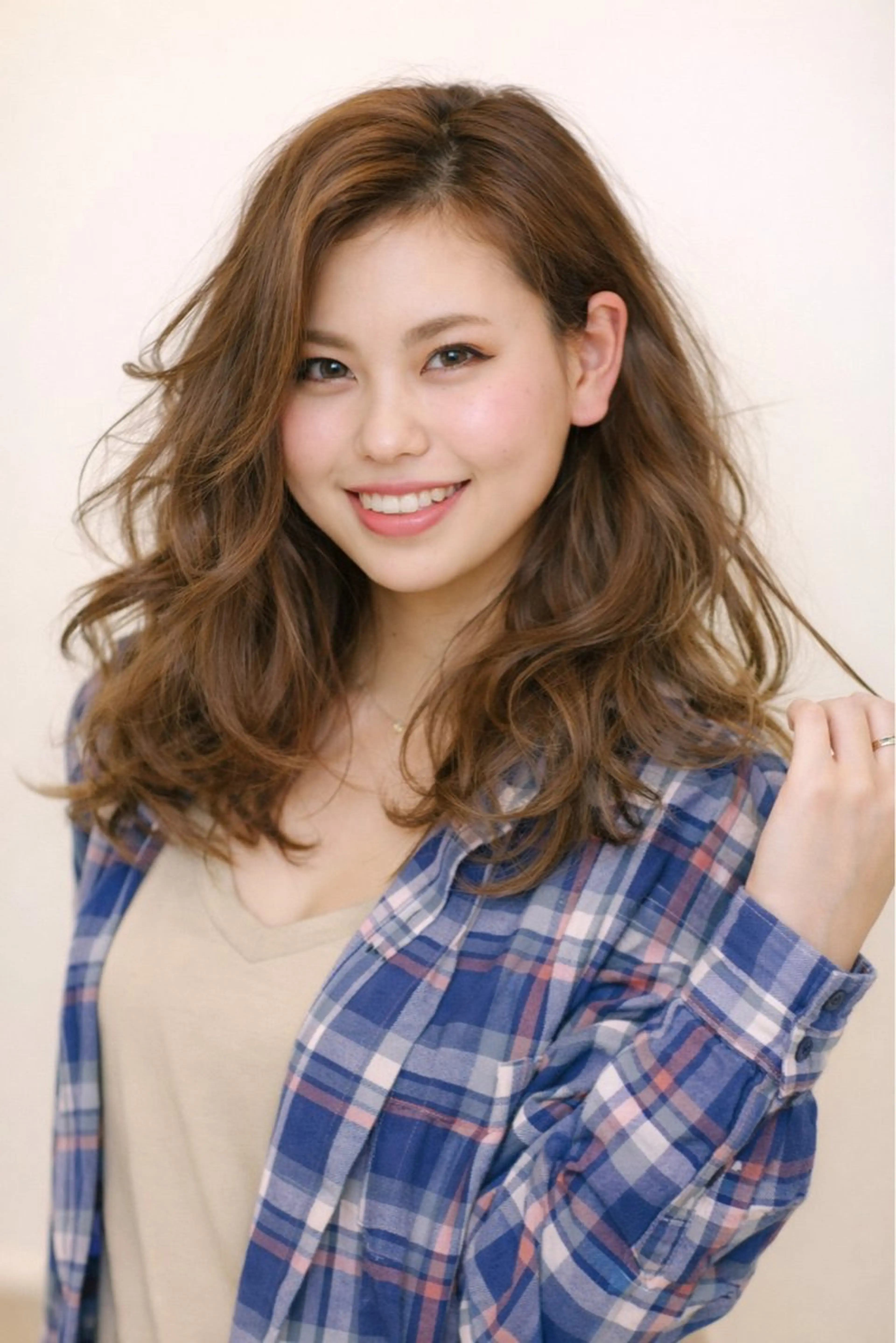 ロング カラー カット ヘアカラー 金子 直樹のヘアスタイル