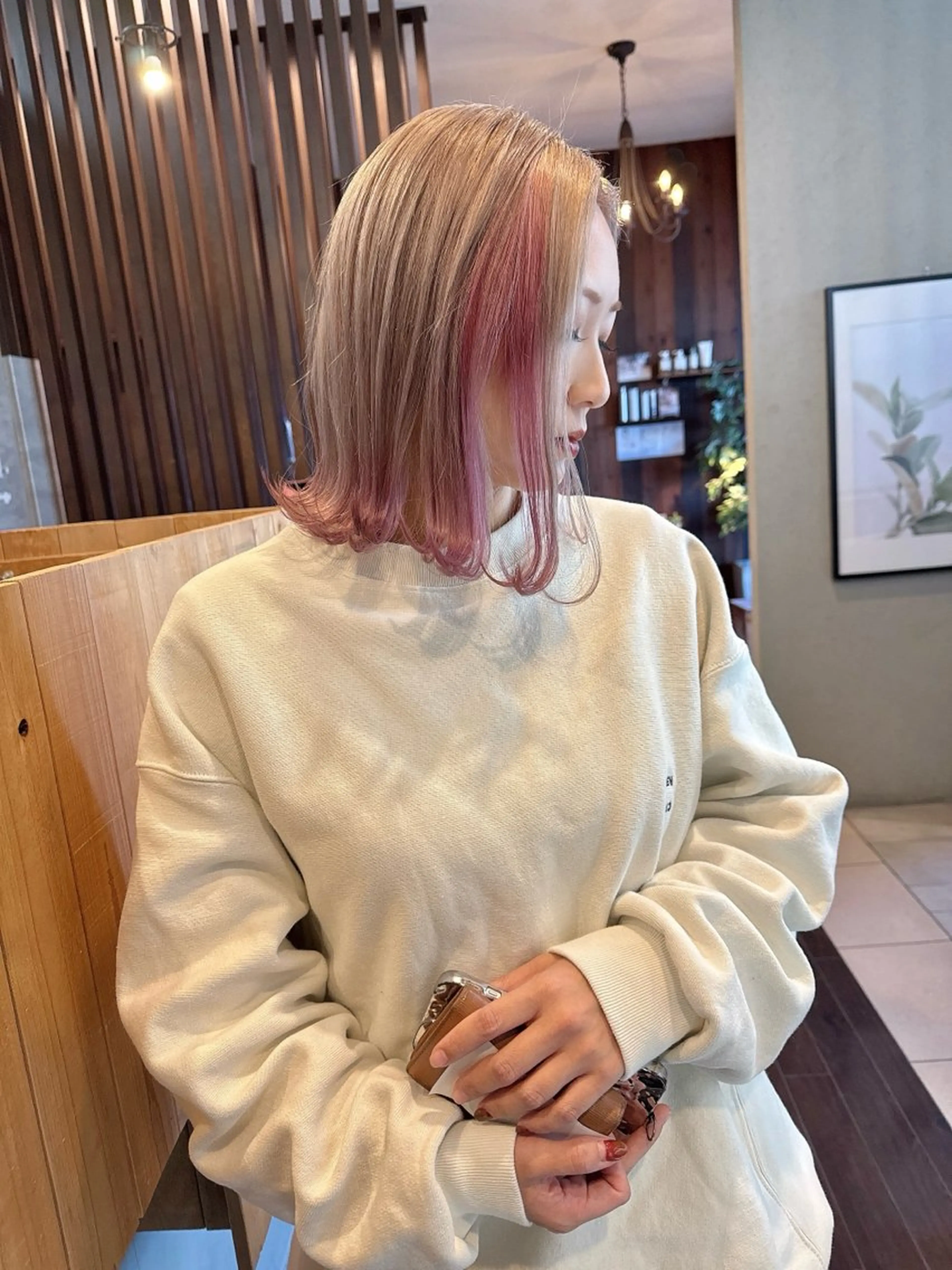 ミディアム カラー 具志 正太のヘアスタイル