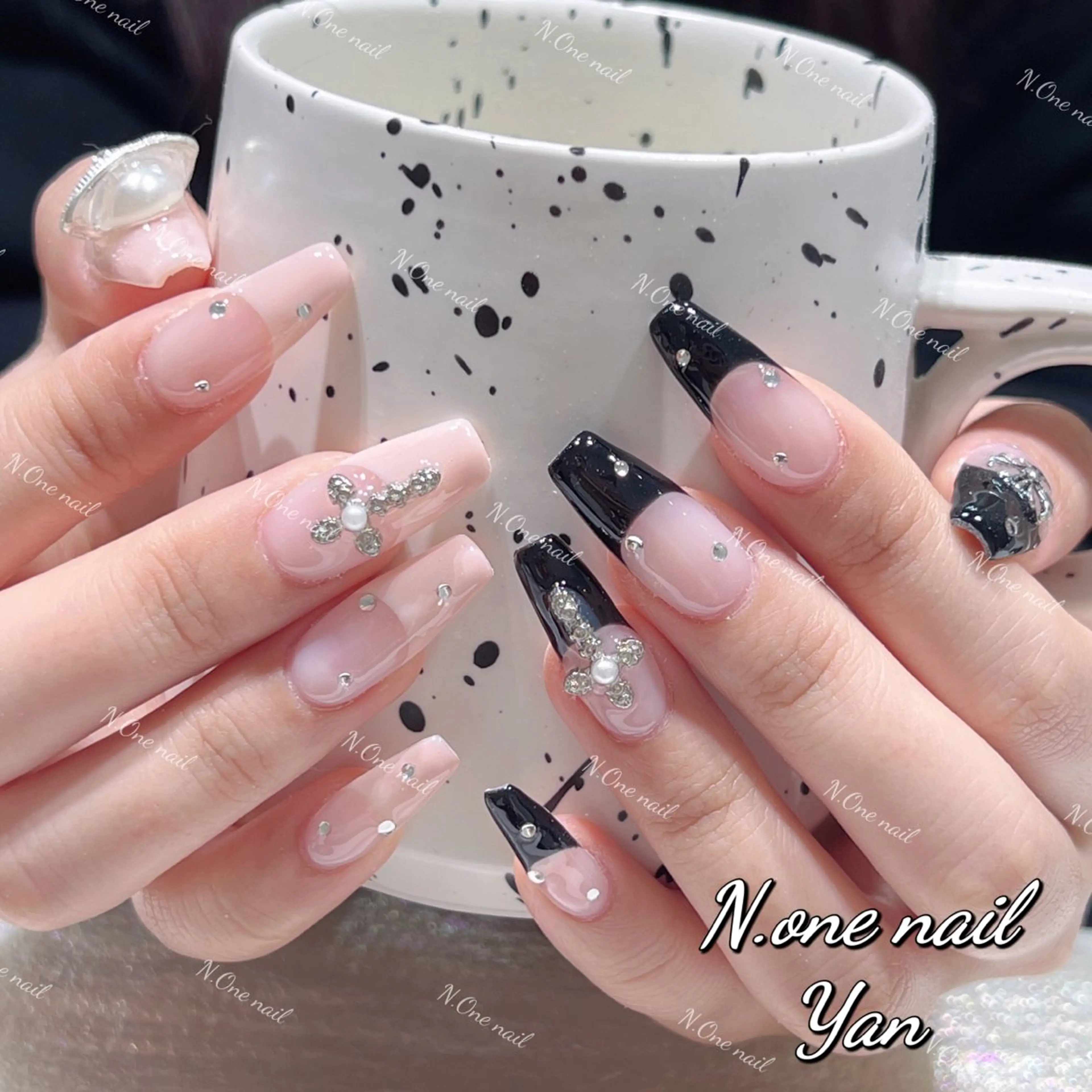 ネイル 長いだし/スカルプ/ パラシェルN.oneのネイルデザイン