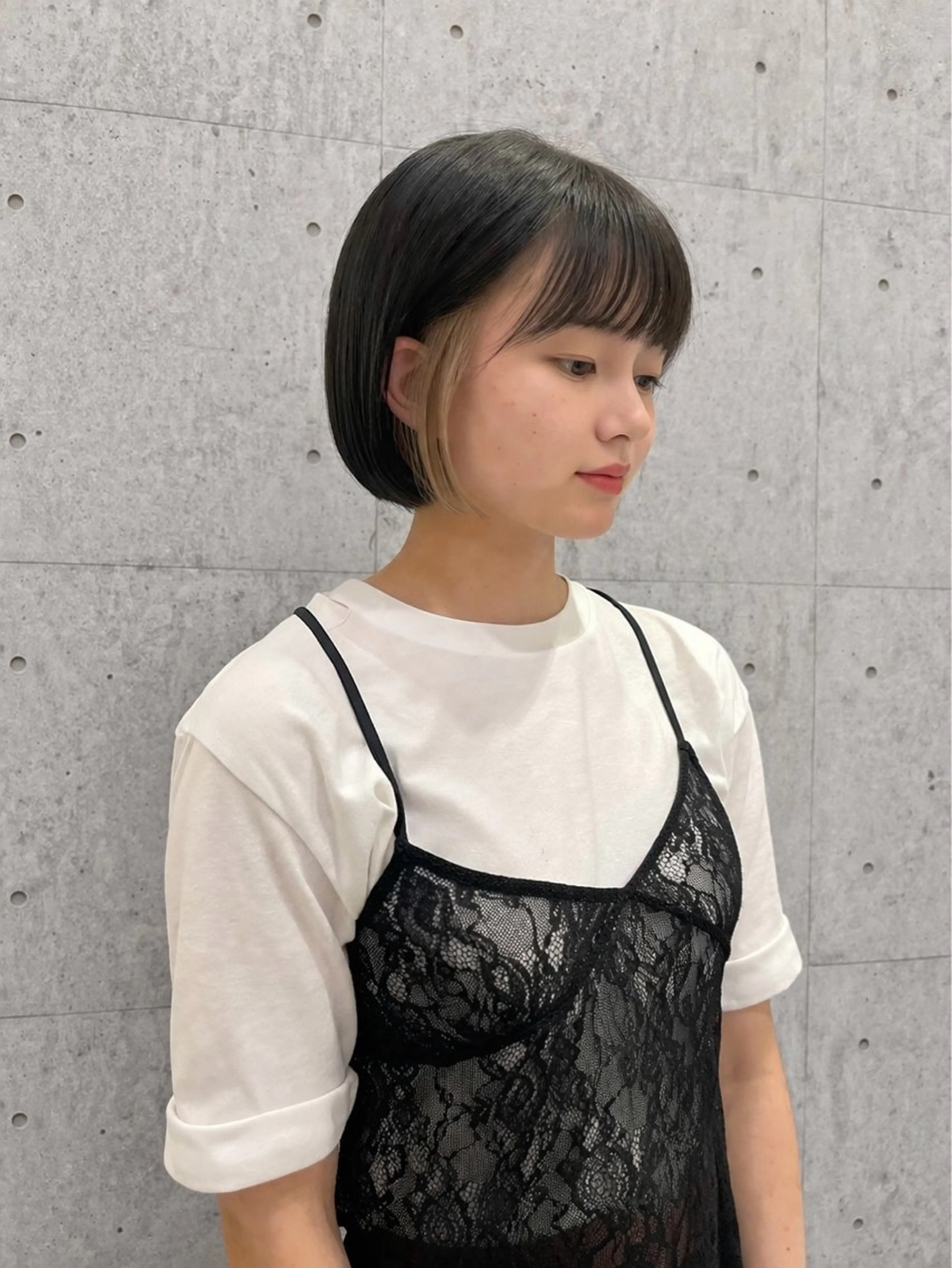 ショート カラー 似合わせヘア🤎透明 感カラー🤎MIKAのヘアスタイル