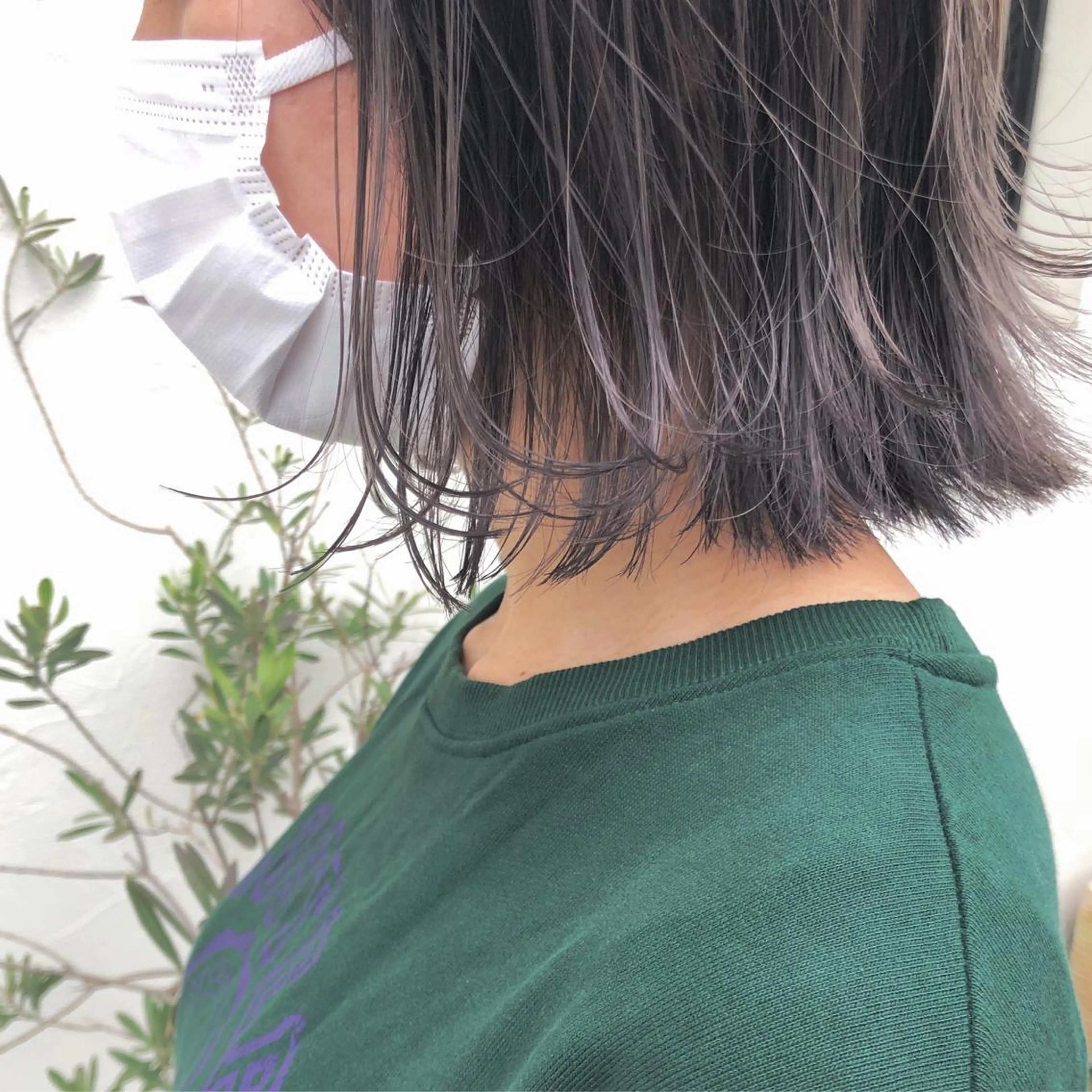 ショート カラー パーマ ヘアアレンジ 切りっぱなしボブ バレイヤージュ グレージュ ミルクティーグレージュ ボブ カット ヘアカラー トリートメント 【ツヤ髪美容師】 ツダケイスケのヘアスタイル