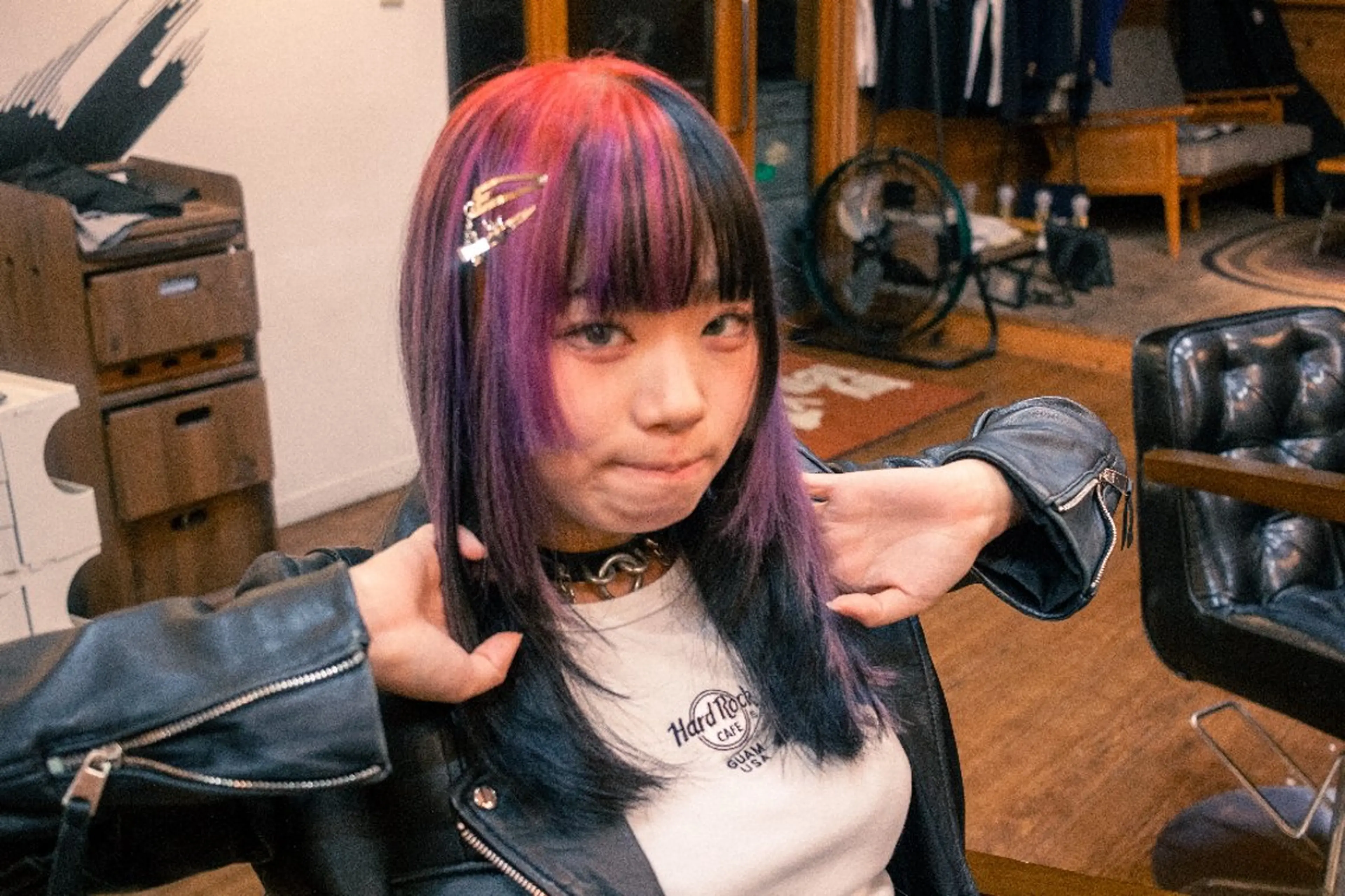 ロング カラー ブリーチ グラデーションカラー ブリーチなしカラー ヘアカラー トリートメント 埼玉久喜/ハイトーン デザインカラーRYOのヘアスタイル