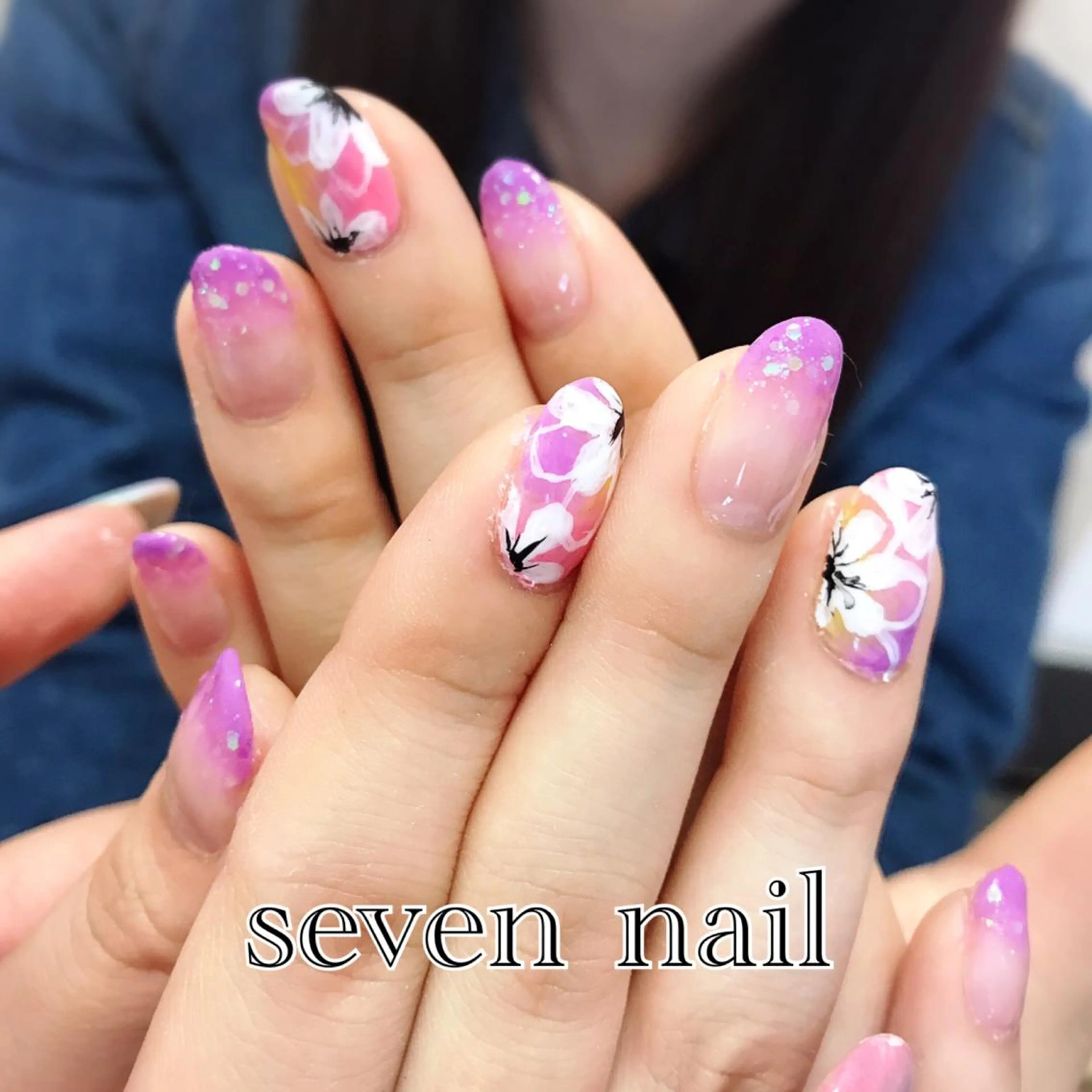 ネイル フラワーネイル グラデーション 春ネイル 名倉 なな子のネイルデザイン