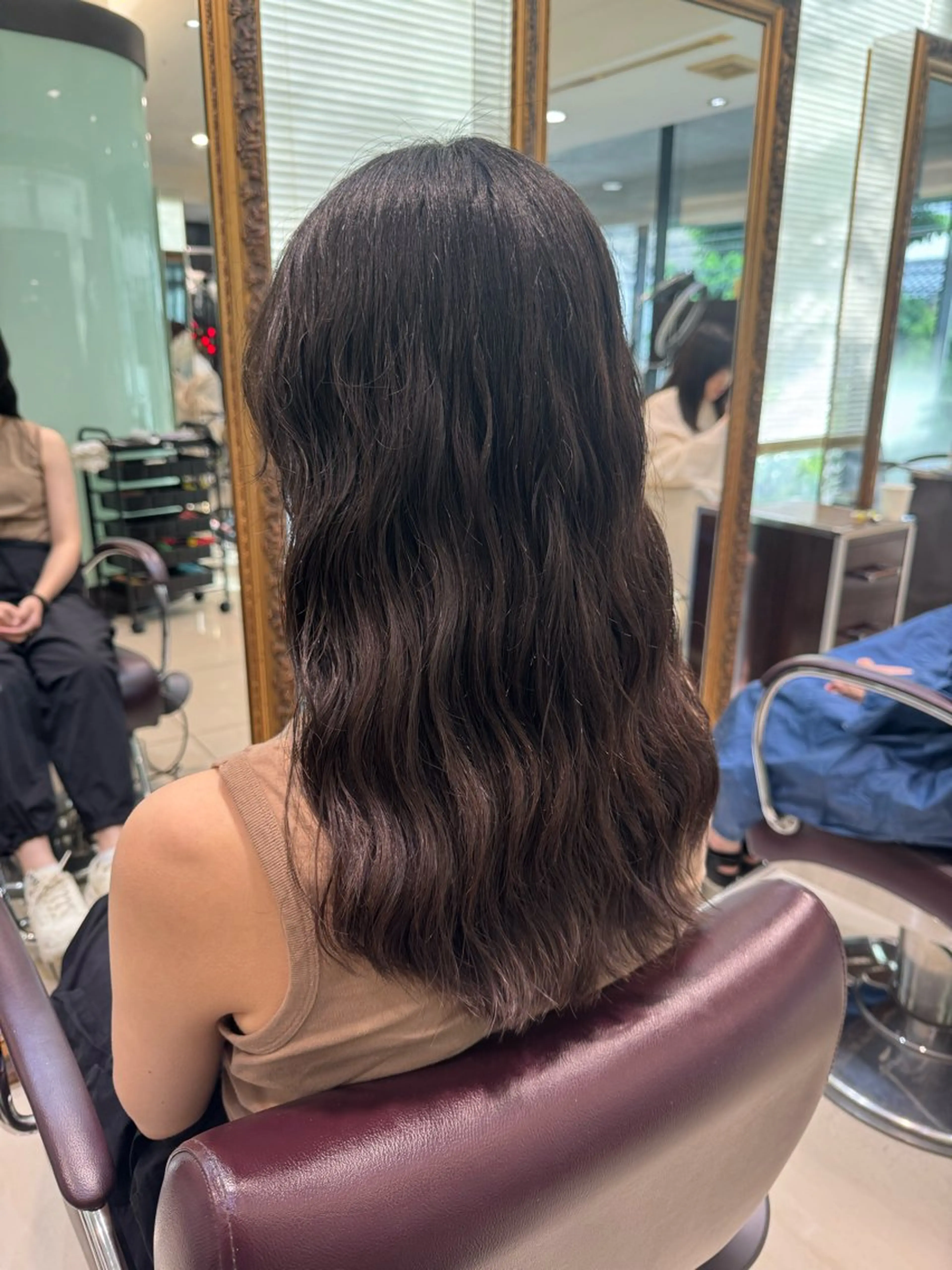 セミロング カット パーマ トリートメント 大人可愛い♡コテ巻き パーマ🌼杉田 萌恵のヘアスタイル