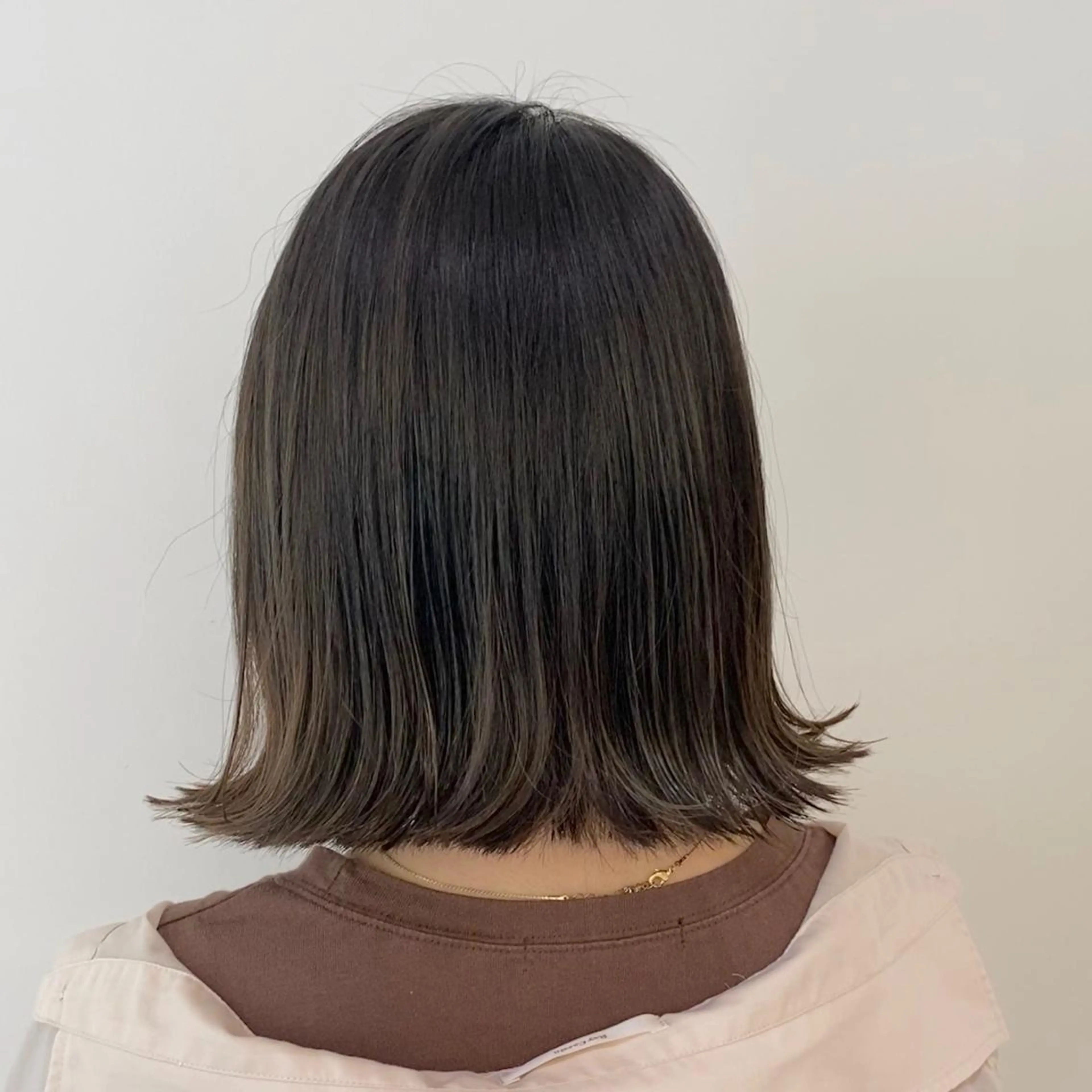 ミディアム カット ヘアカラー トリートメント 吉原 みえのヘアスタイル