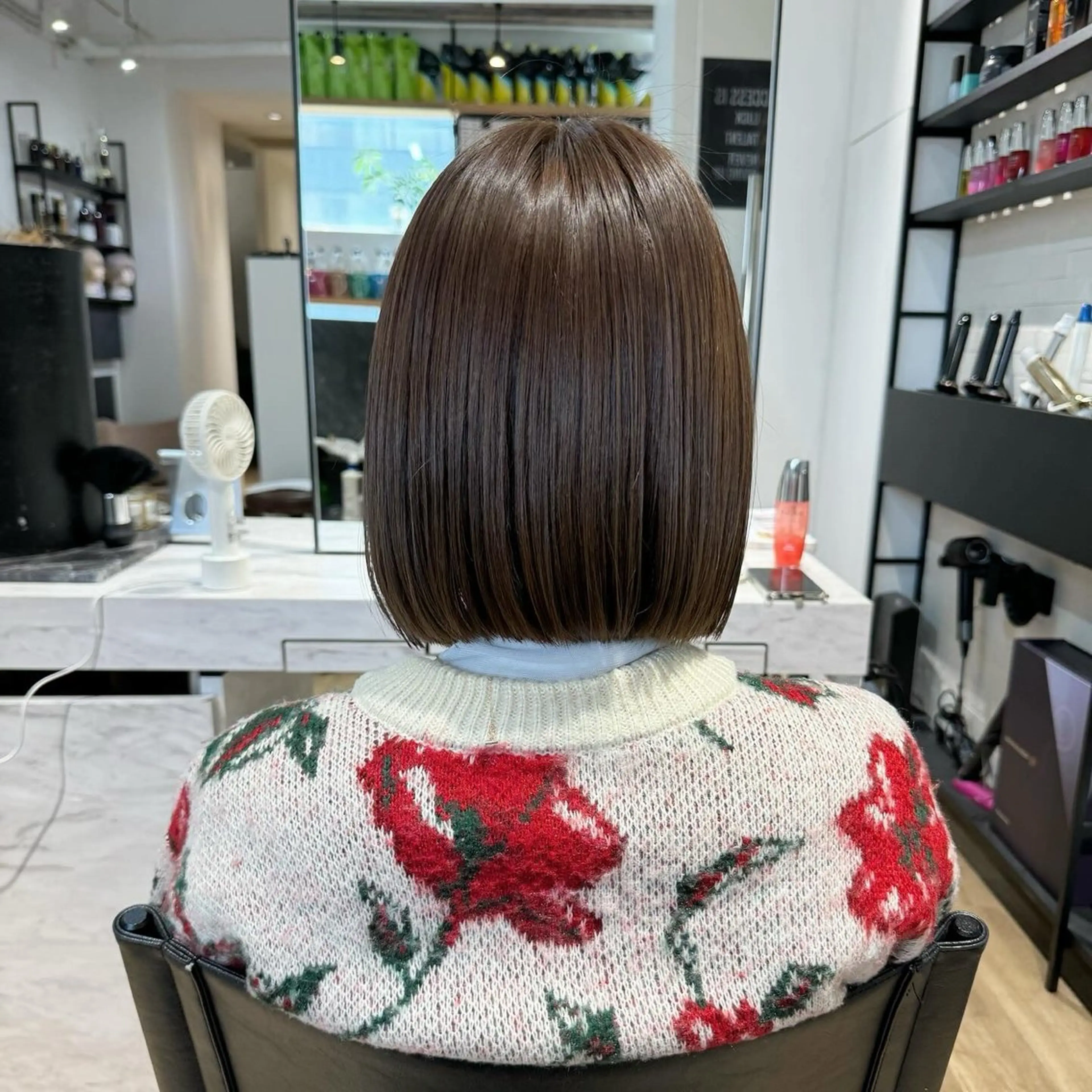 ショート ボブ 鈴木 麻希のヘアスタイル