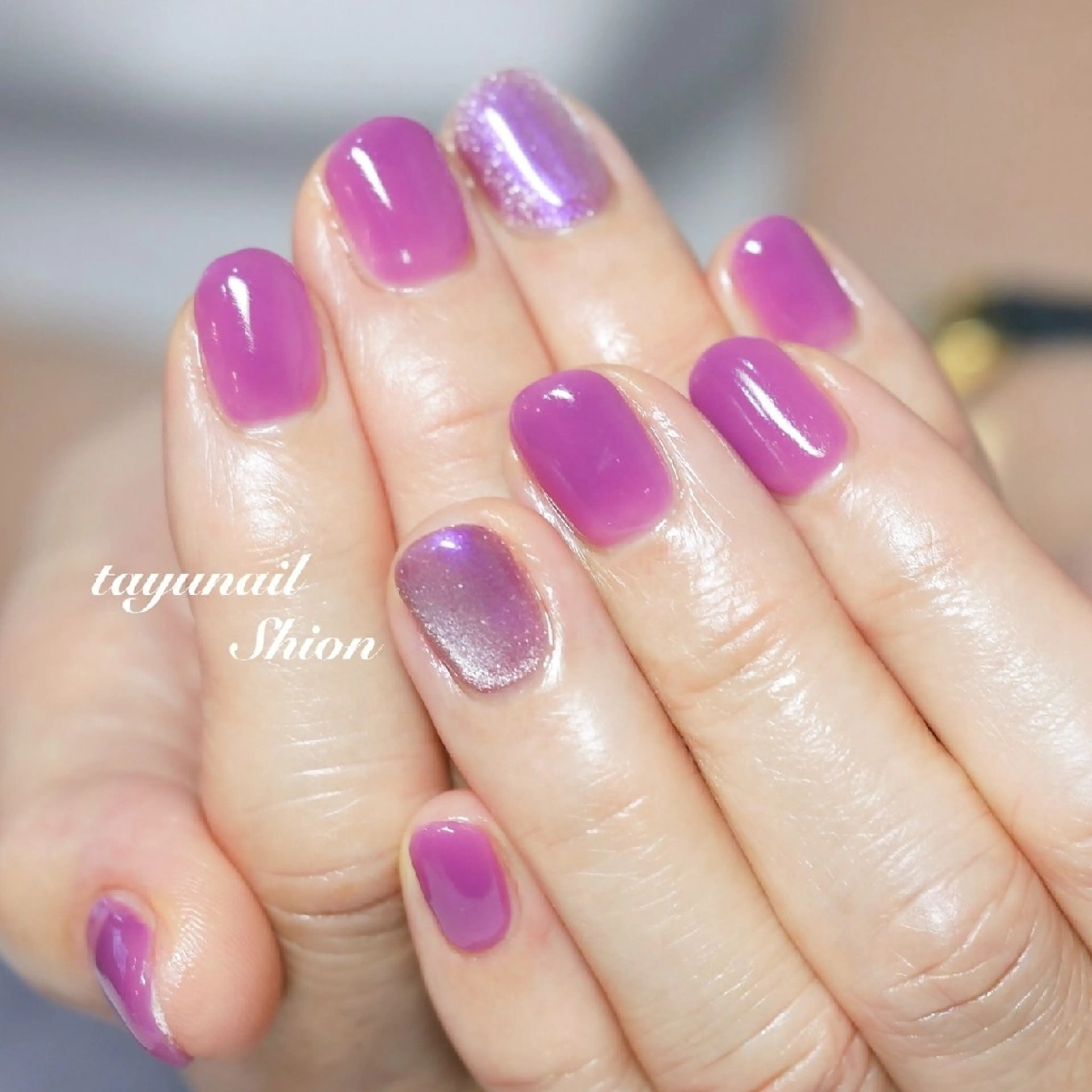 ネイル ジェルネイル キラキラネイル マグネットネイル ワンカラーネイル パラジェル ネイルサロン 【たゆnail】のネイルデザイン