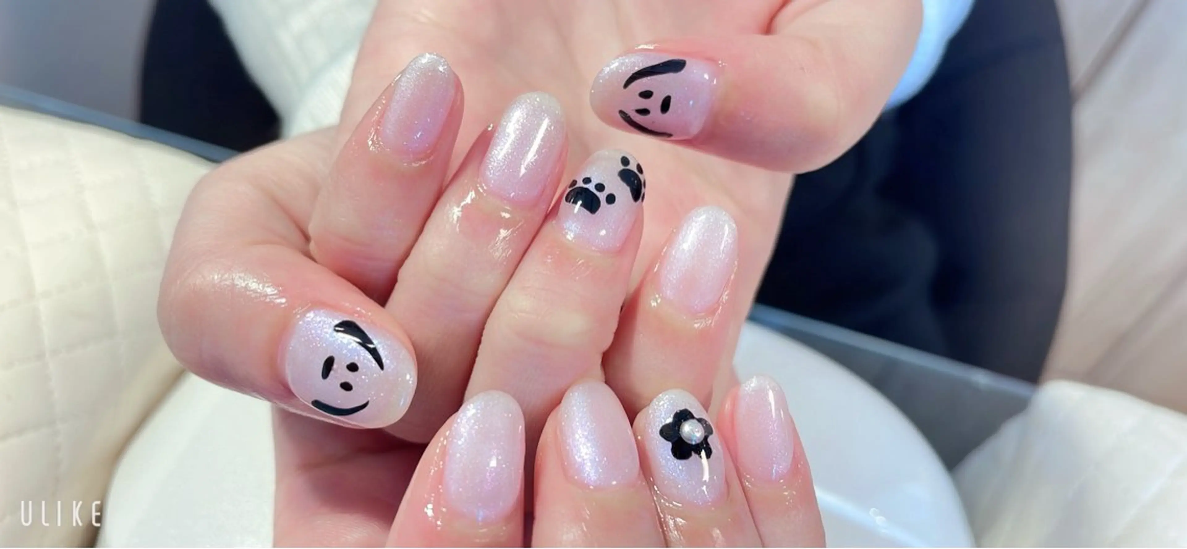 ネイル ハンドネイル R ...Rの眉毛・アイブロウイメージ