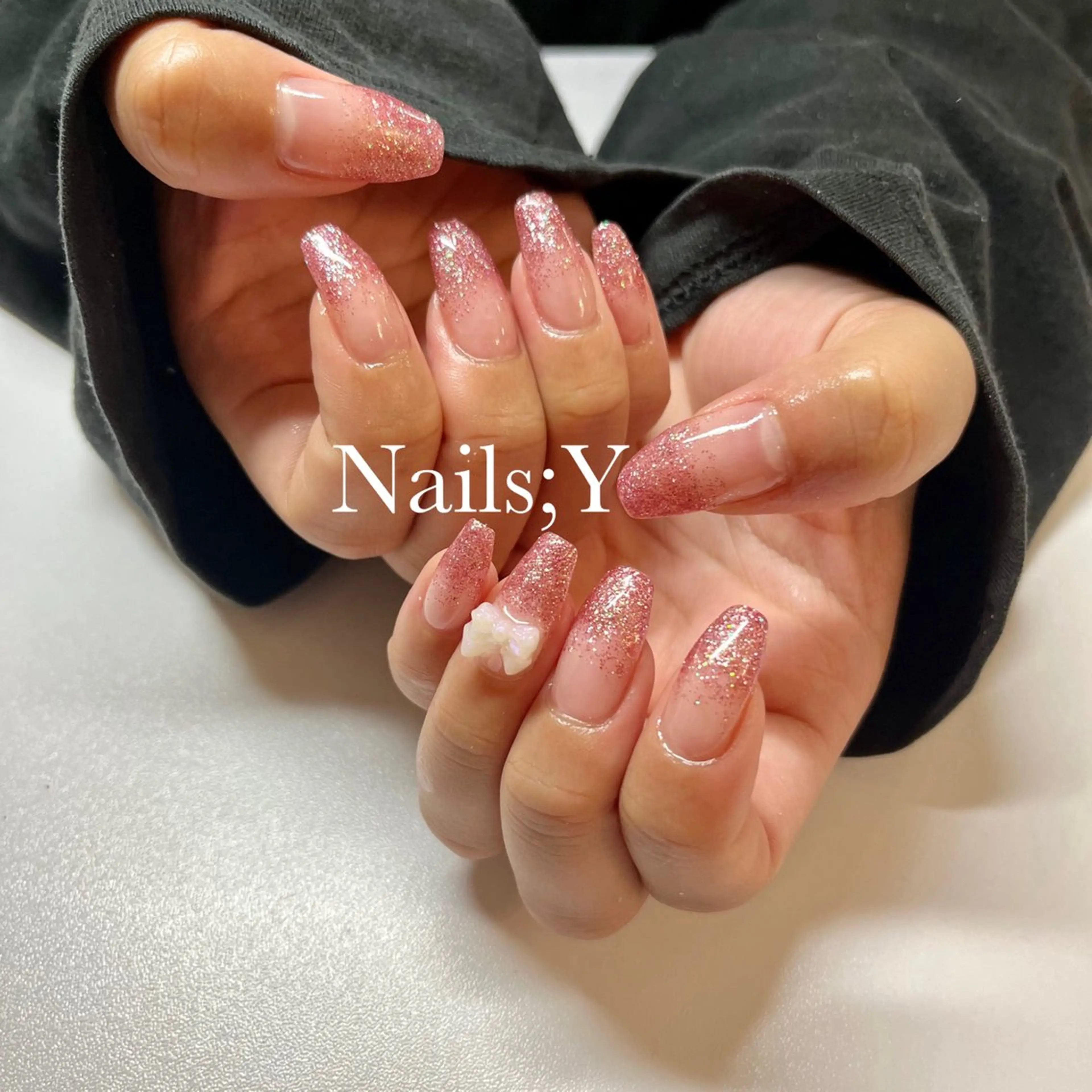 ネイル ジェルネイル グラデーション ラメ(グリッター) ラメグラデーション 持ち込み yo koのネイルデザイン