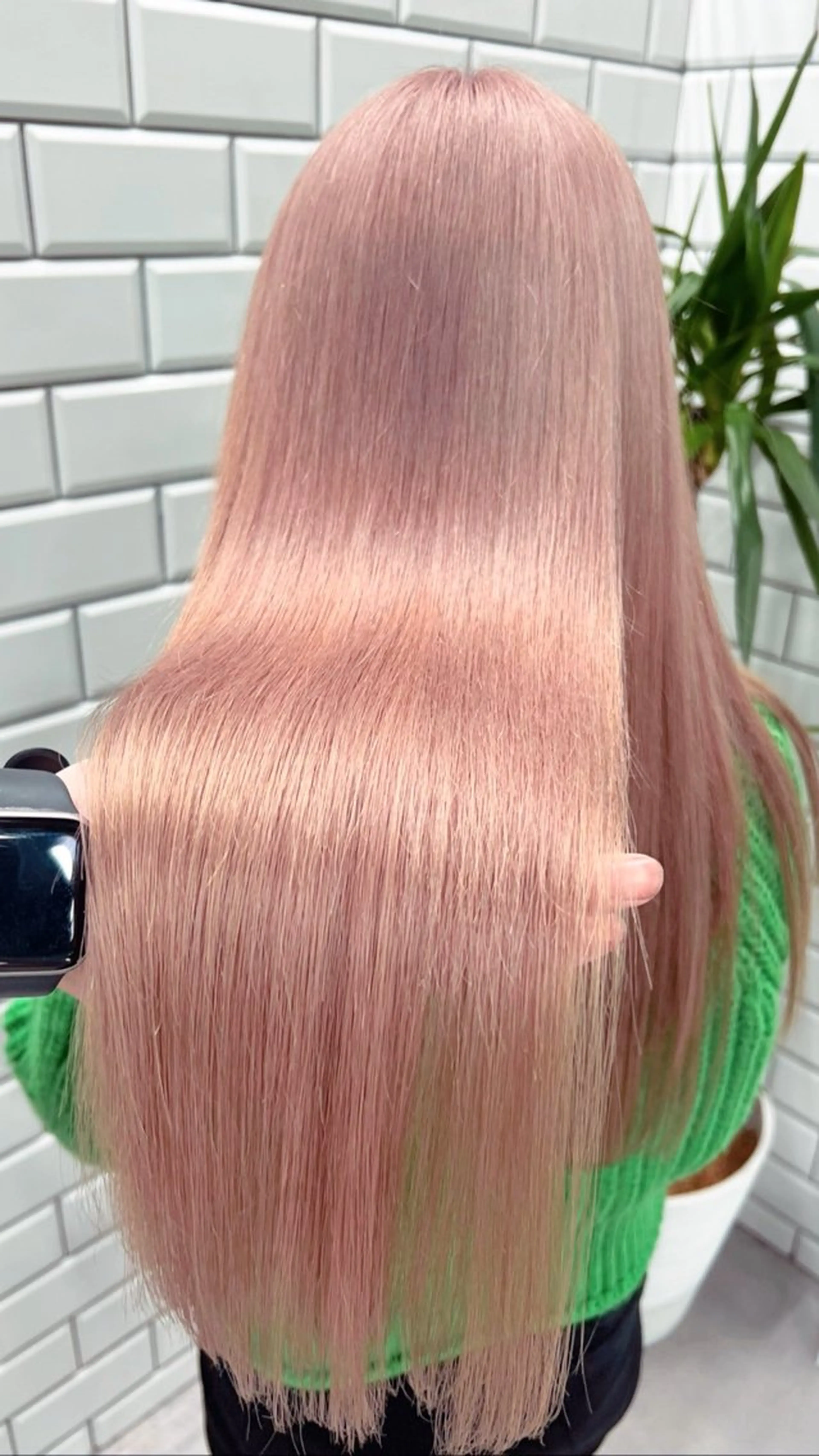 ロング カラー ブリーチ ケアブリーチ ダブルカラー イヤリングカラー ハイライトカラー カット ヘアカラー newi ナカノのヘアスタイル