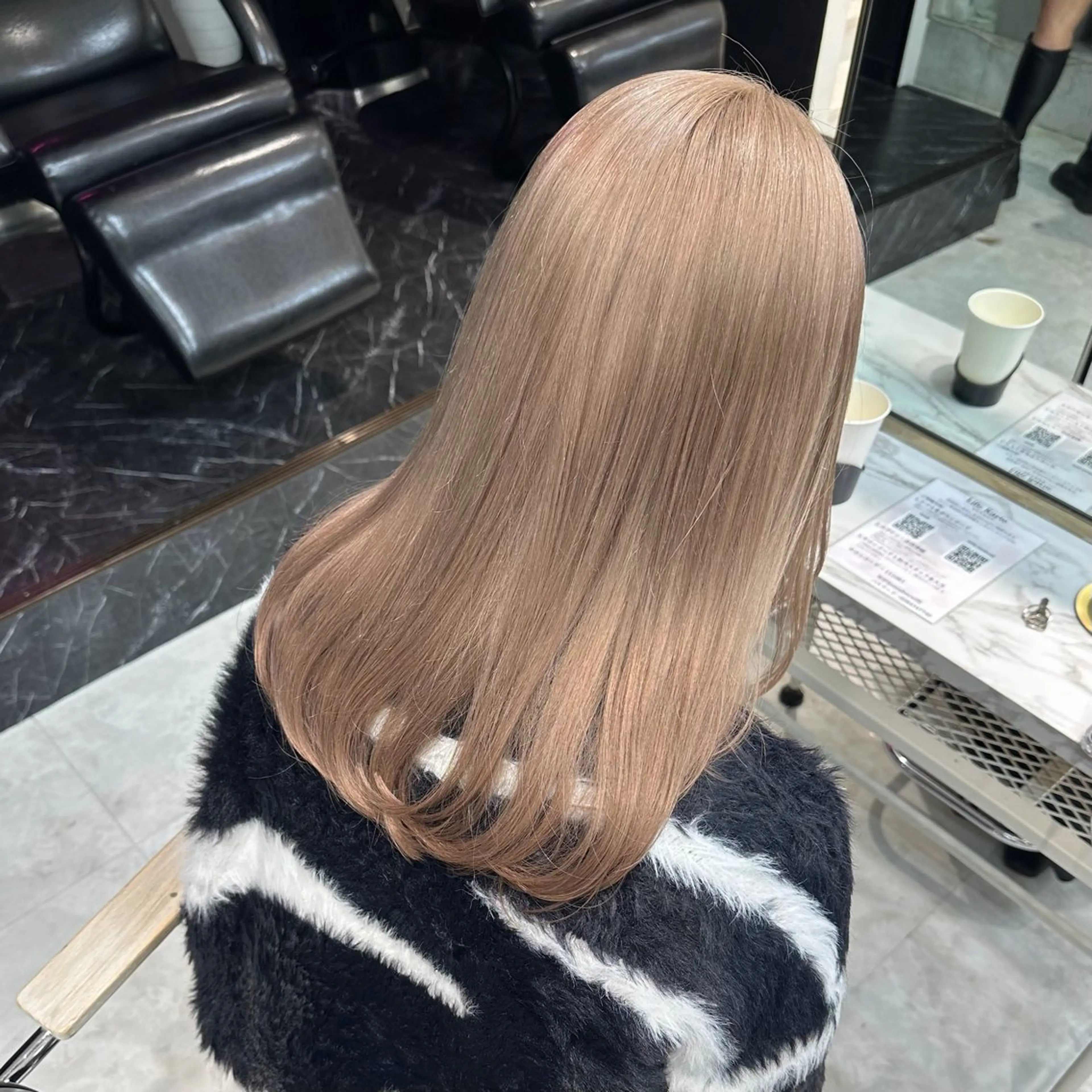 ミディアム ヘアカラー トリートメント 🤍柔らかhair 🤍Kazu 🐩のヘアスタイル