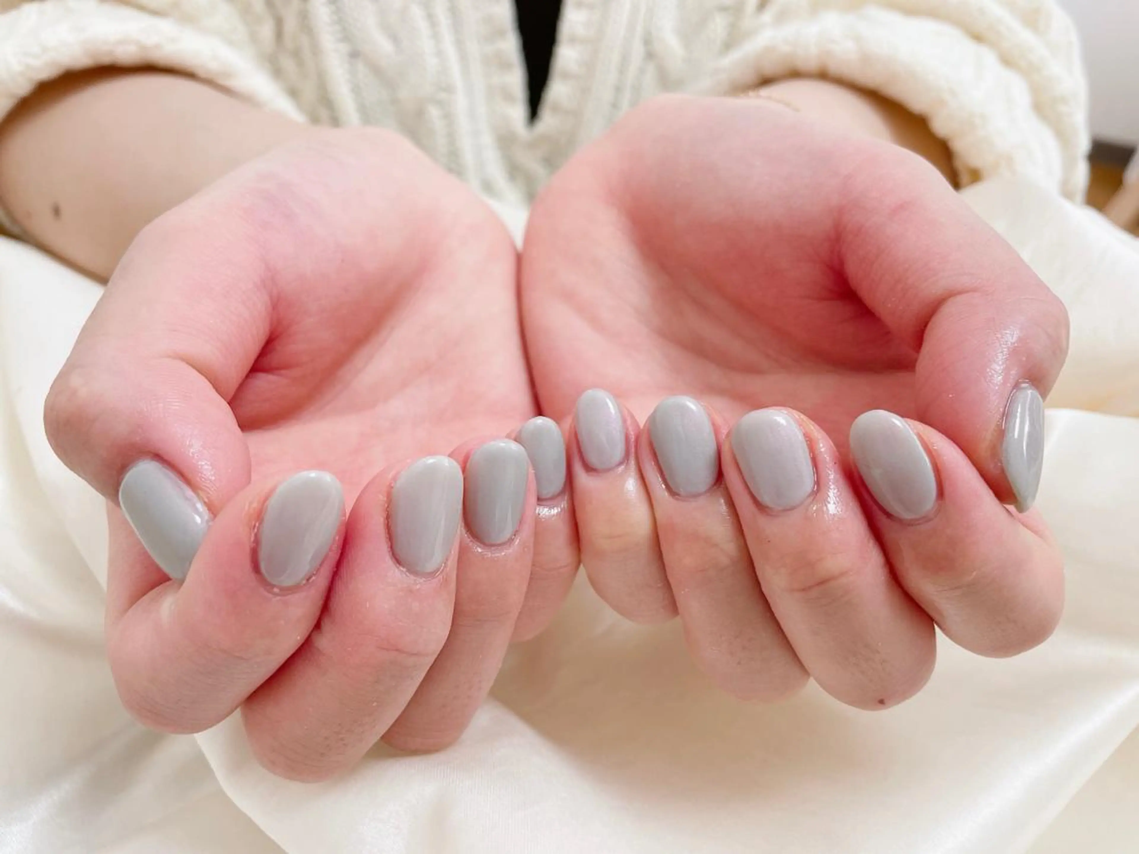 ネイル ワンカラーネイル ハンドネイル mogunail &blowのネイルデザイン