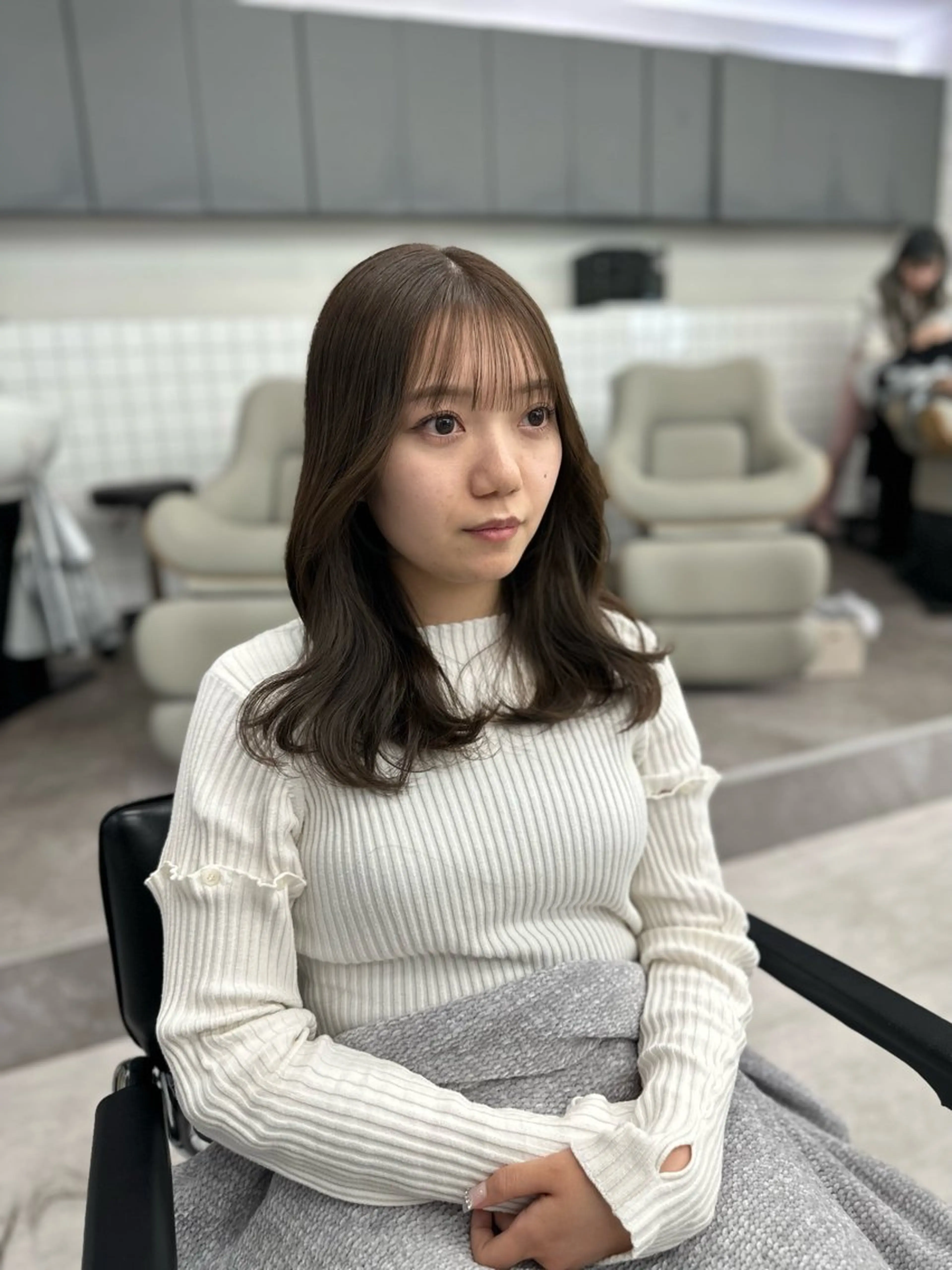 ミディアム カラー カット ヘアカラー トリートメント ヘッドスパ ヘアセット 前髪顔まわりカット 🌈中村海聖のヘアスタイル