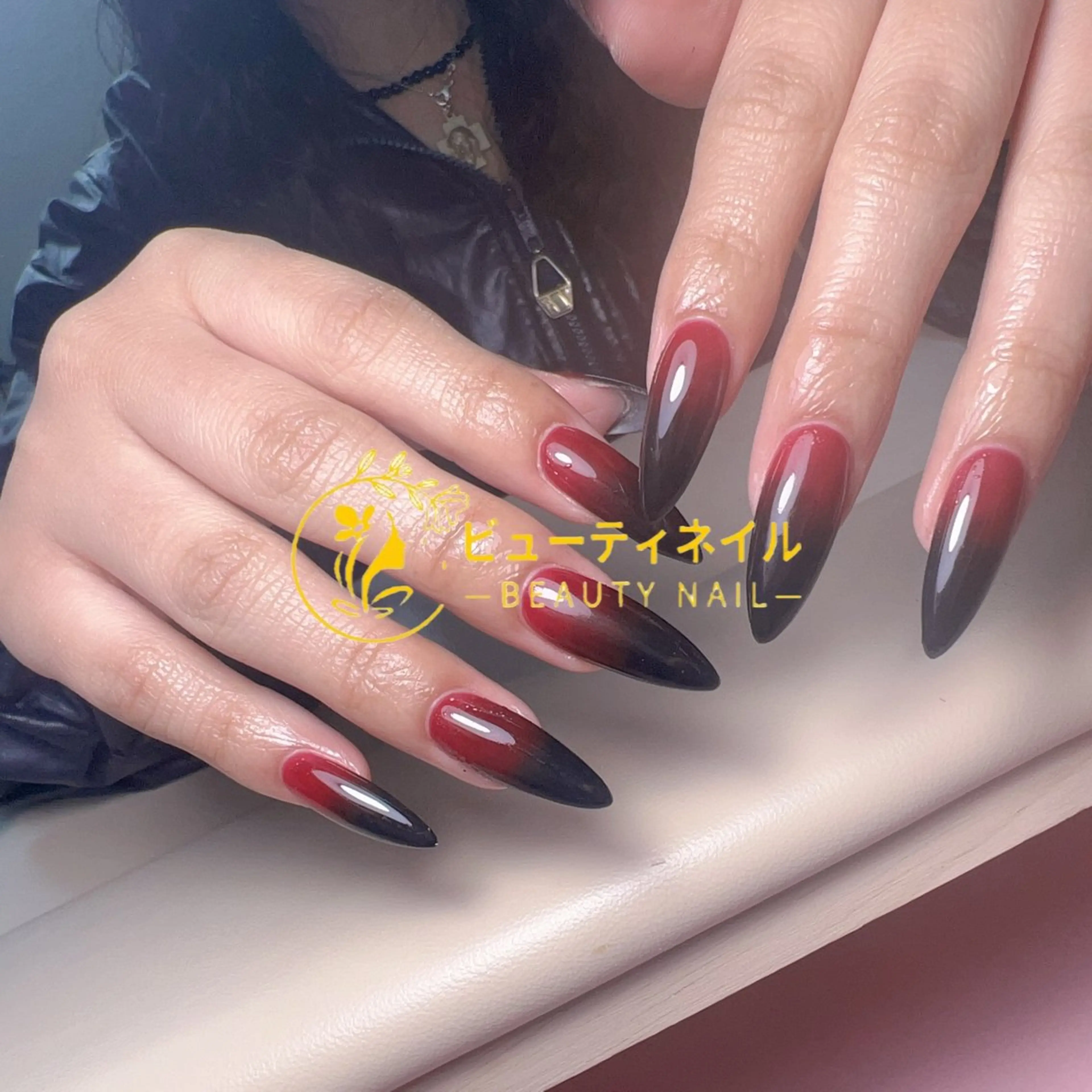 ネイル 長さ出し ジェルネイル Moonstone Salonのネイルデザイン