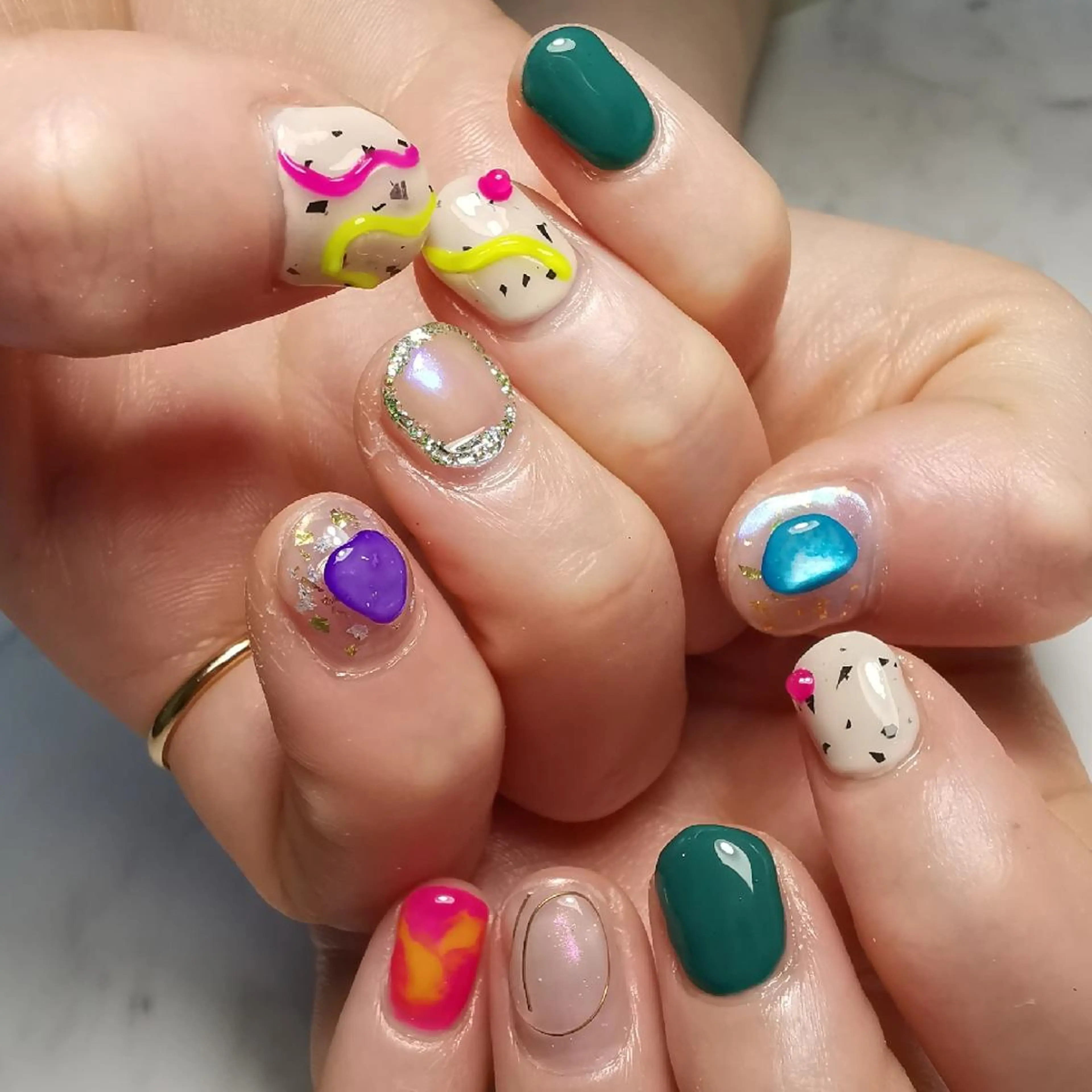 ネイル 持ち込み ハンドネイル reve あやののネイルデザイン