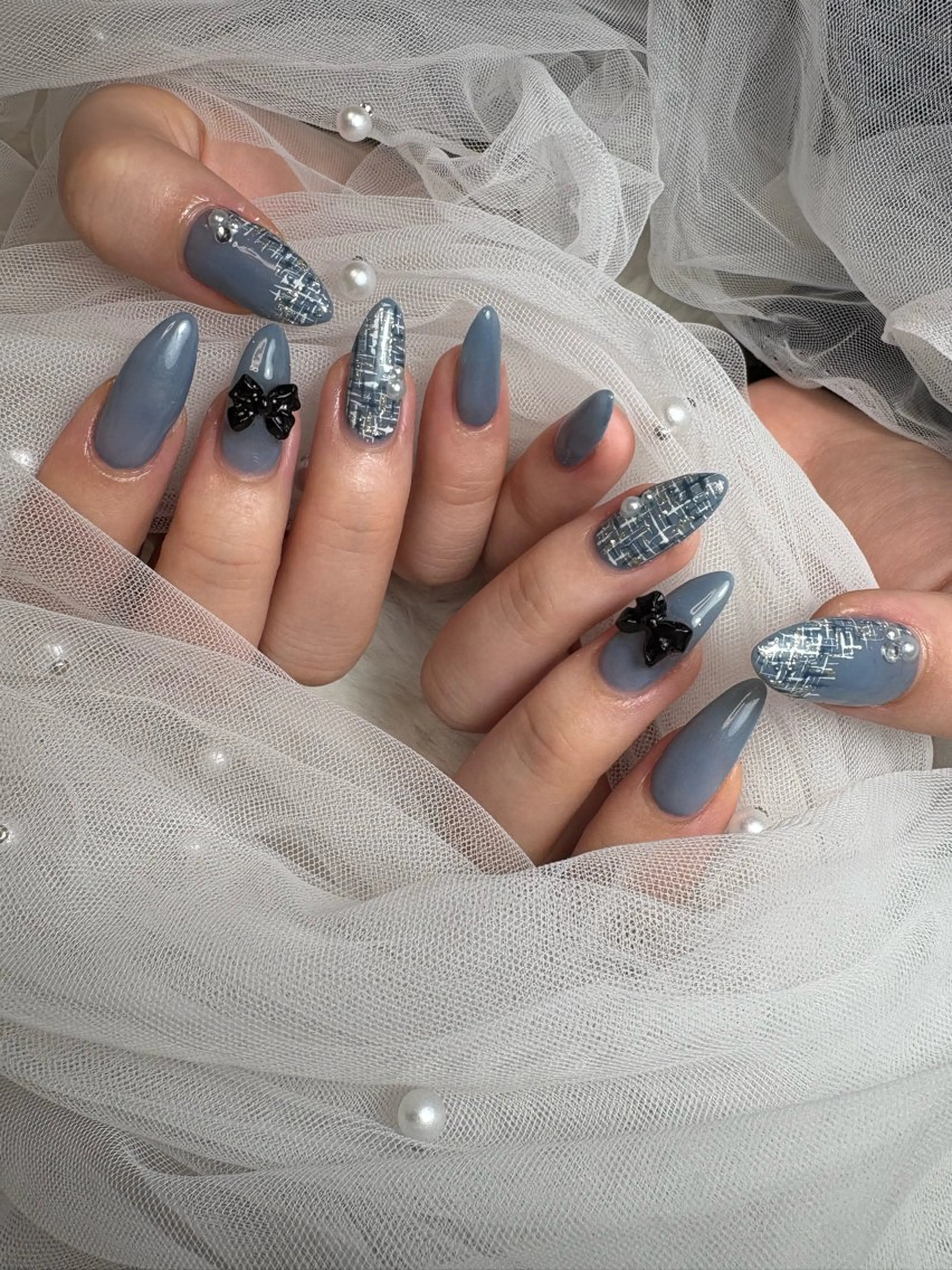 ネイル 黒須莉奈 IRYのネイルデザイン