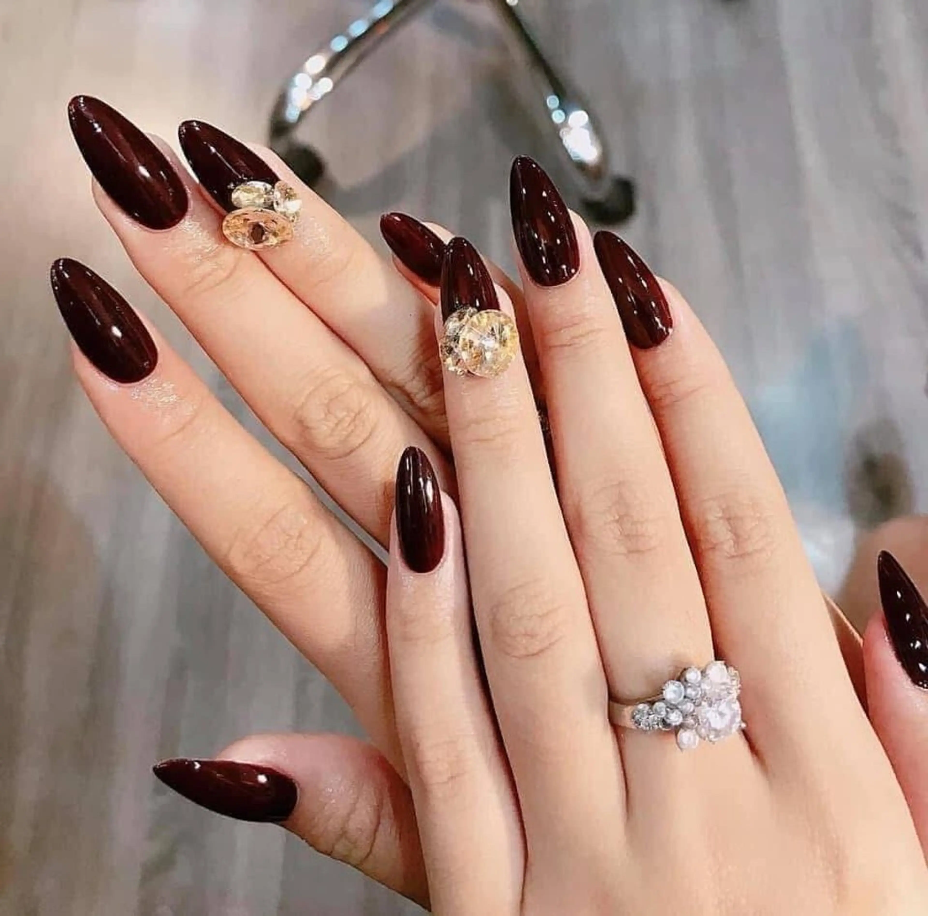 ネイル チークネイル フレンチネイル グラデーション キラキラネイル 韓国ネイル Minette nailHuongのネイルデザイン