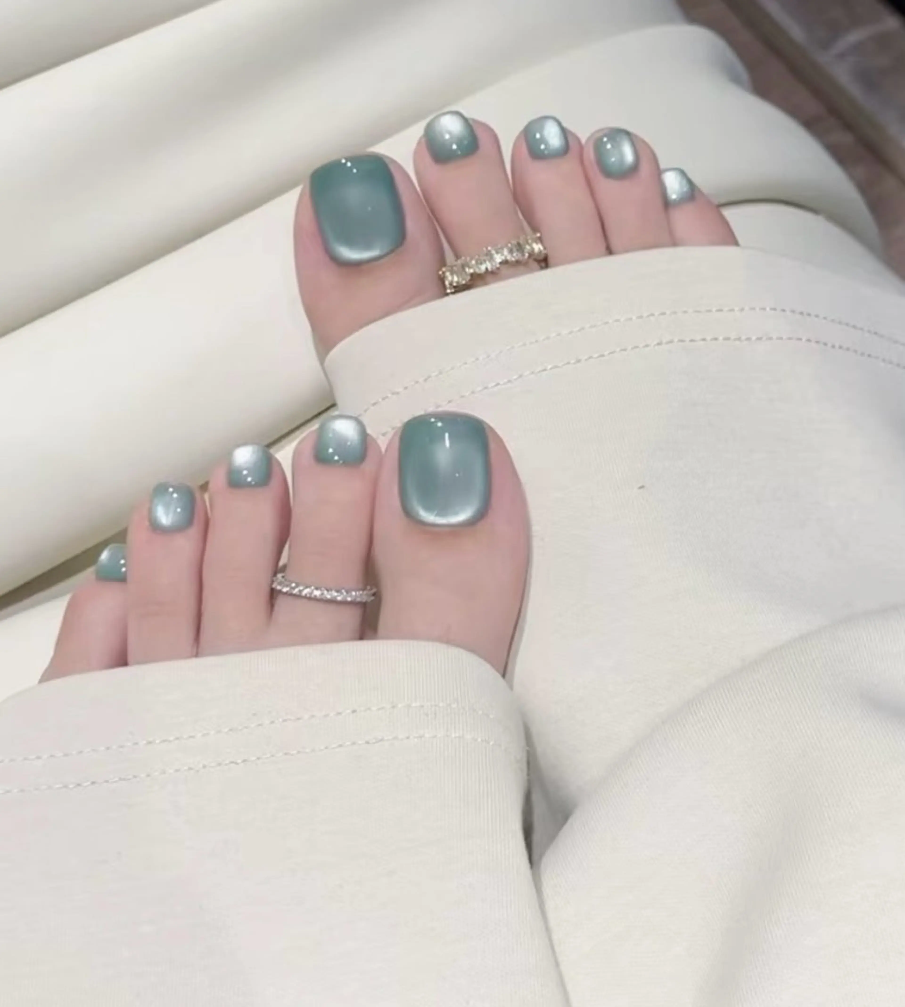 ネイル フットネイル D-BEAUTY Nailsalonのネイルデザイン
