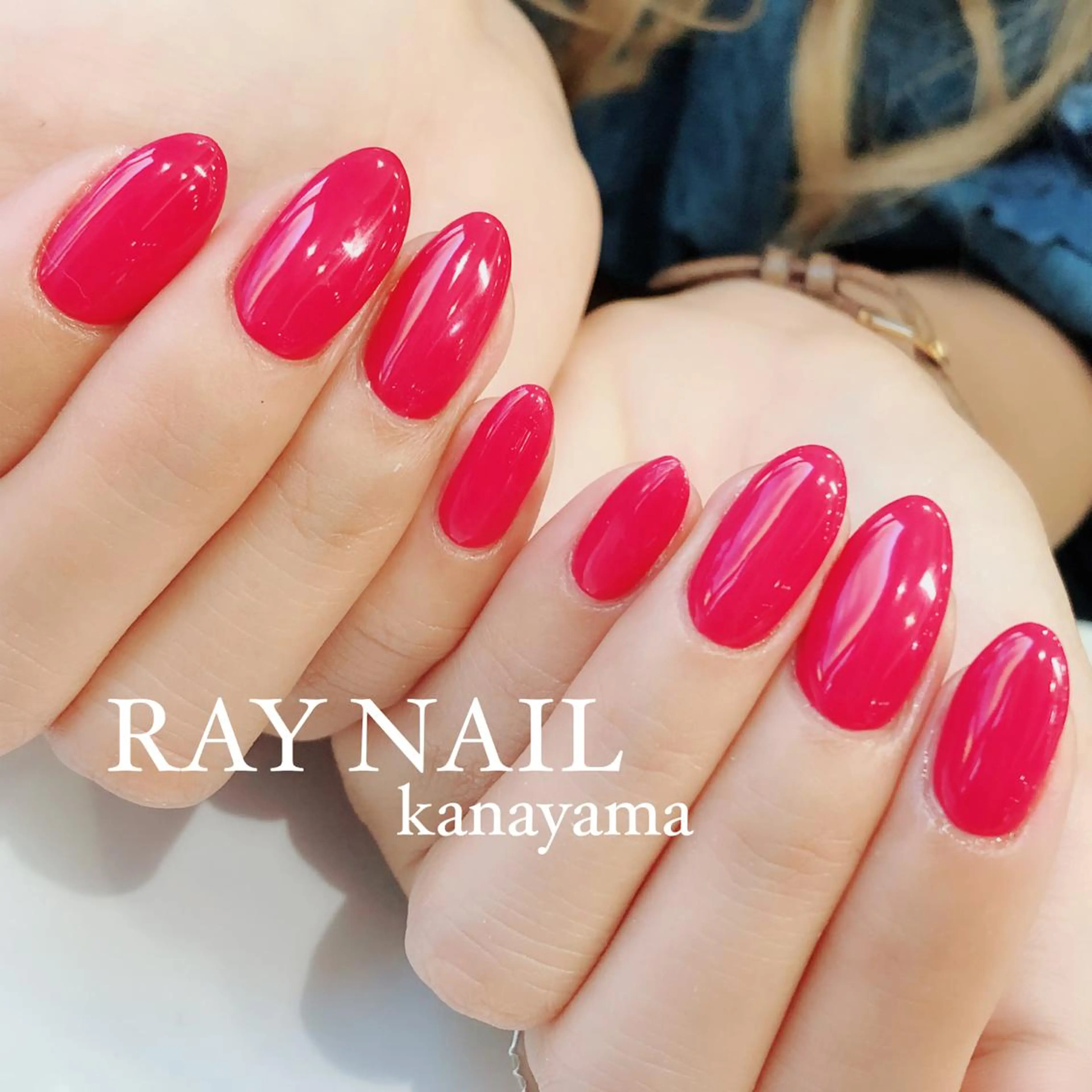 ネイル ワンカラーネイル 赤色 Arowa 伊田のネイルデザイン