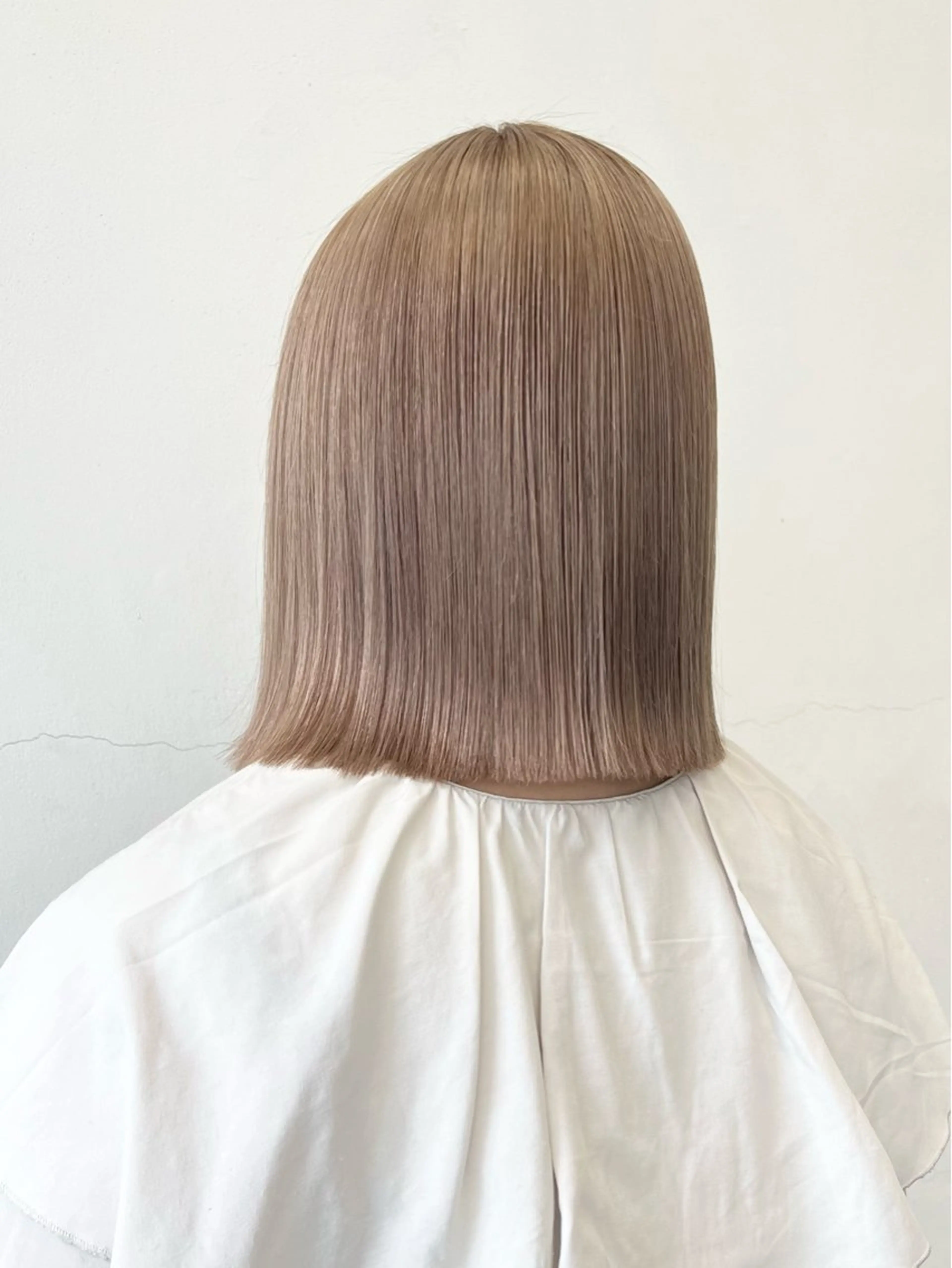 セミロング カラー 切りっぱなしボブ ベージュカラー ミルクティーベージュ ボブ HARU//原宿🤍 リピート率NO.1のヘアスタイル