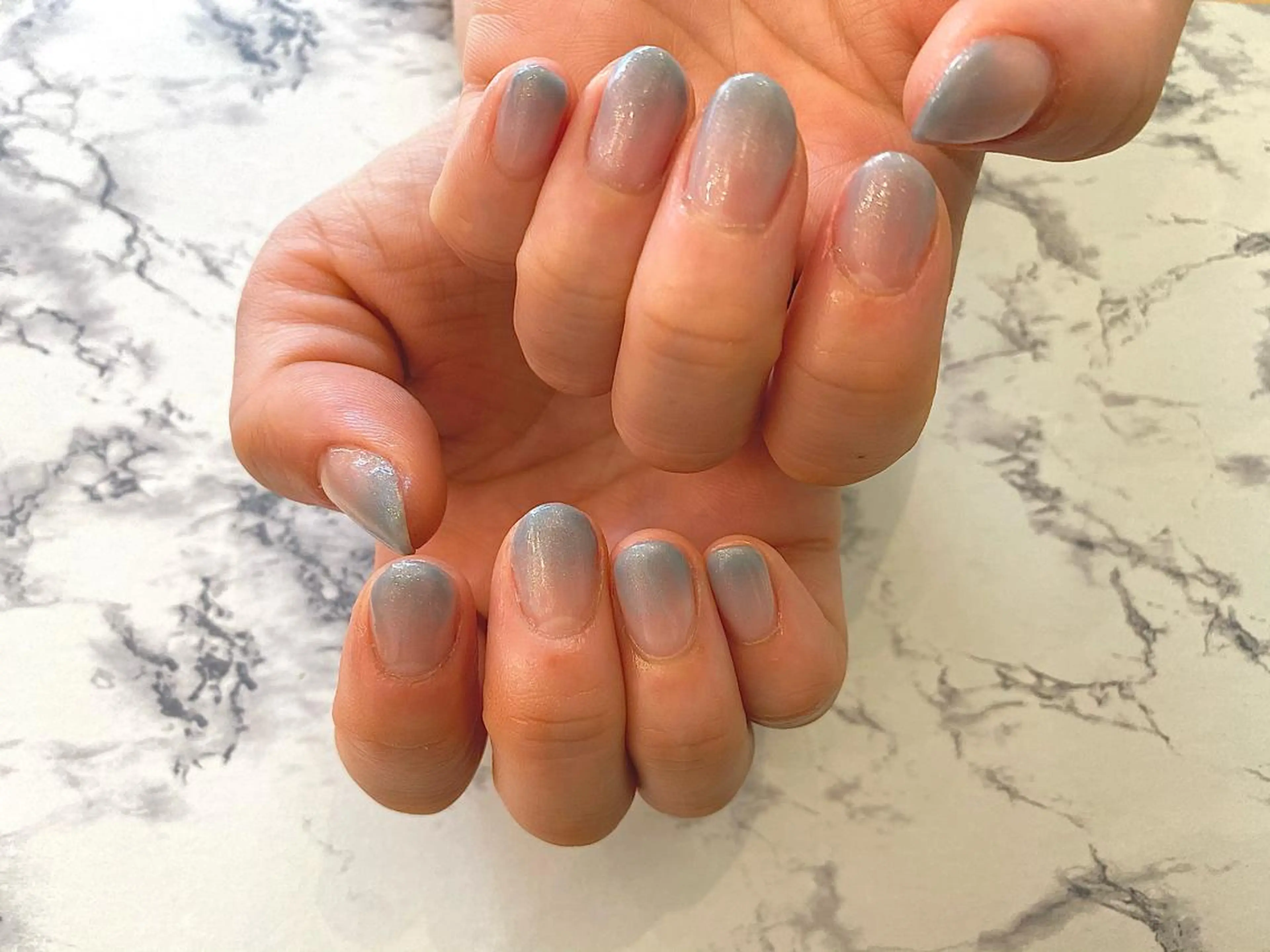 ネイル グラデーション 🫧Lily 船橋 森🫧のネイルデザイン