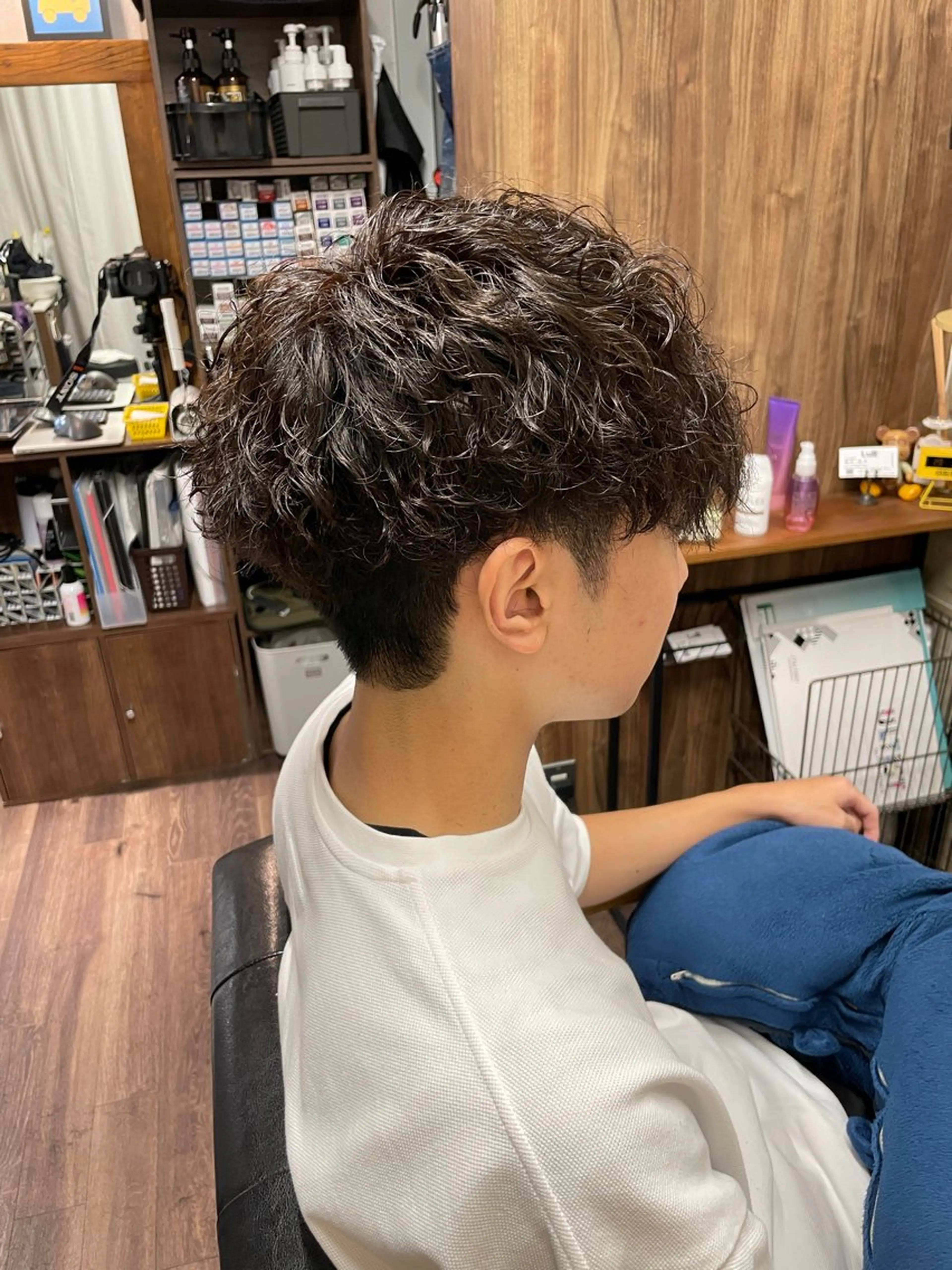 パーマ メンズ メンズパーマ 波巻きパーマ Lull1人美容室 バレイヤージュのヘアスタイル