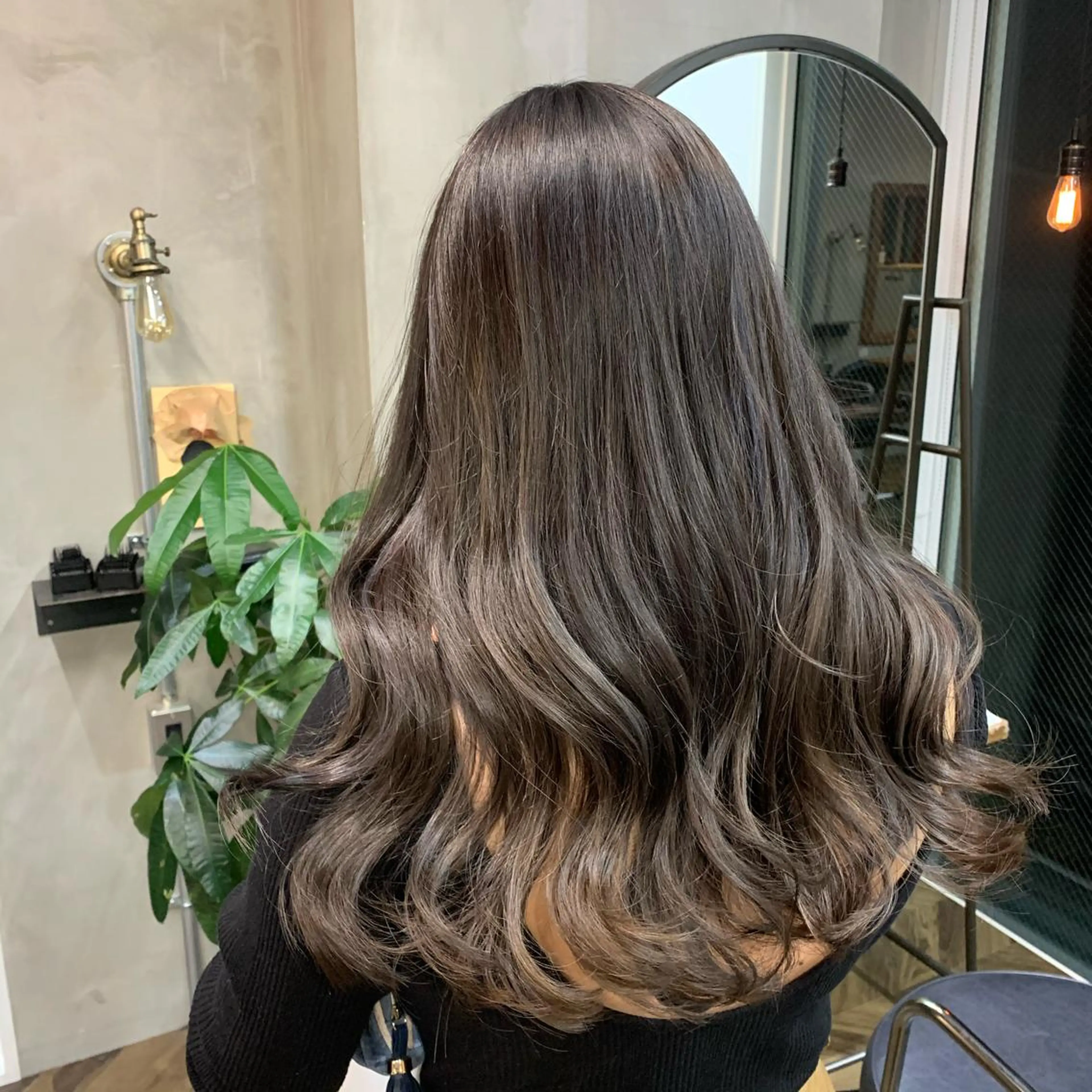 ロング チョコレートブラウン ハイライト ヘアカラー トリートメント ヘッドスパ マホ/日吉/髪質改善 /レイヤー/ガーリーのヘアスタイル