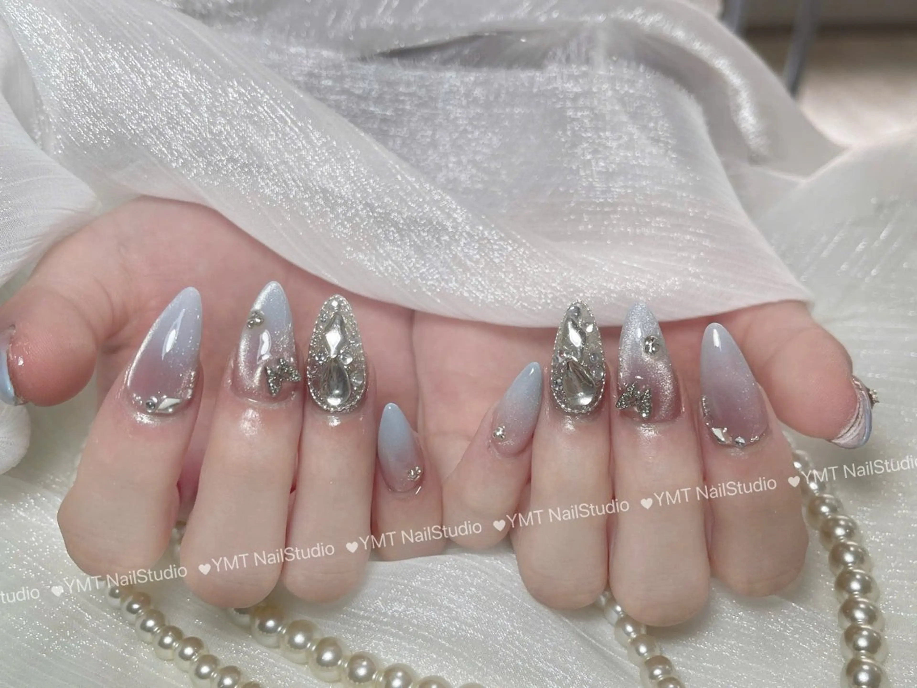 ネイル 長さ出し フットネイル ジェルネイル 韓国ネイル マグネットネイル ハンドネイル YMT． NailStudioのネイルデザイン