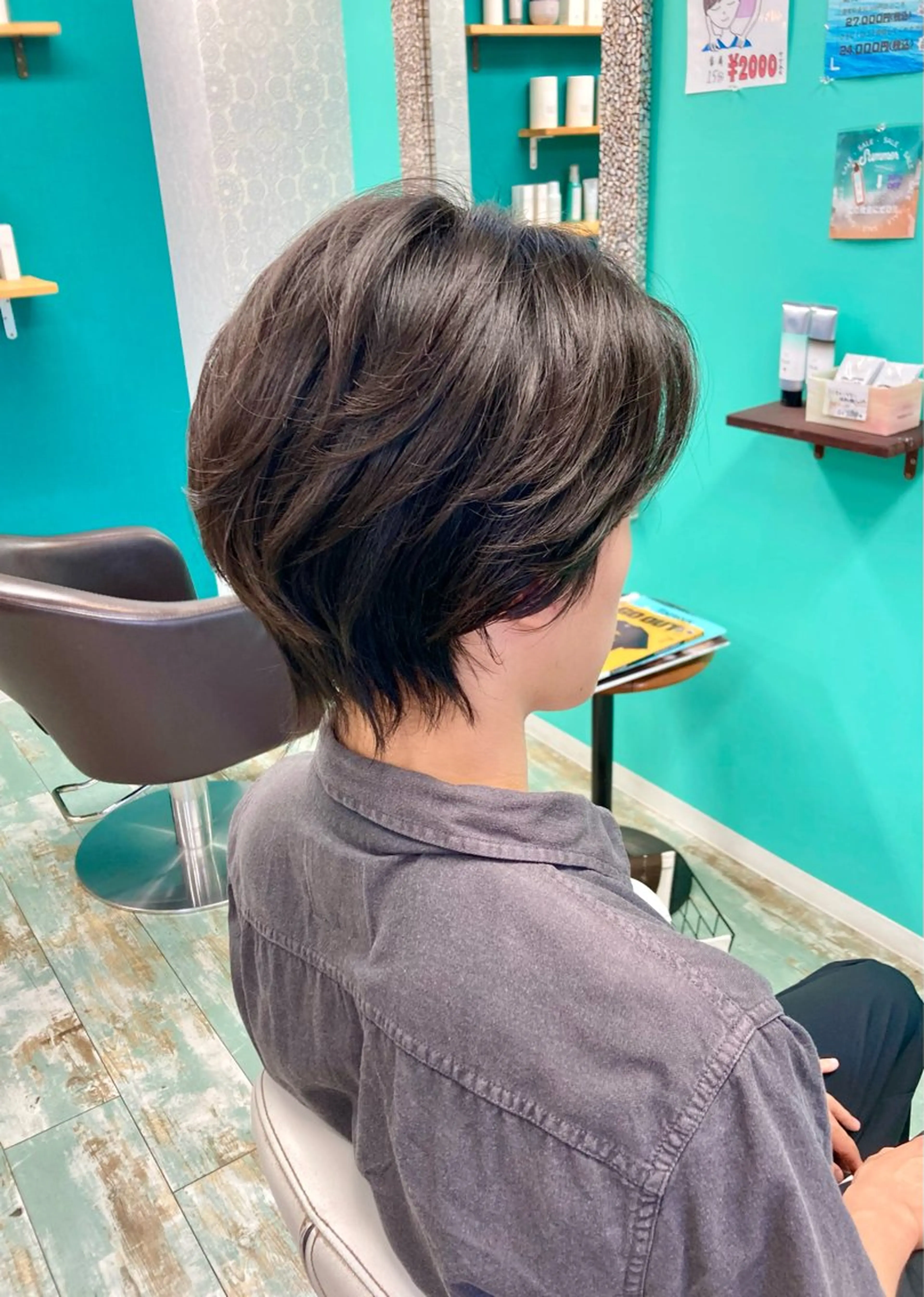 ショート ヘアカラー 田牧 みゆきのヘアスタイル