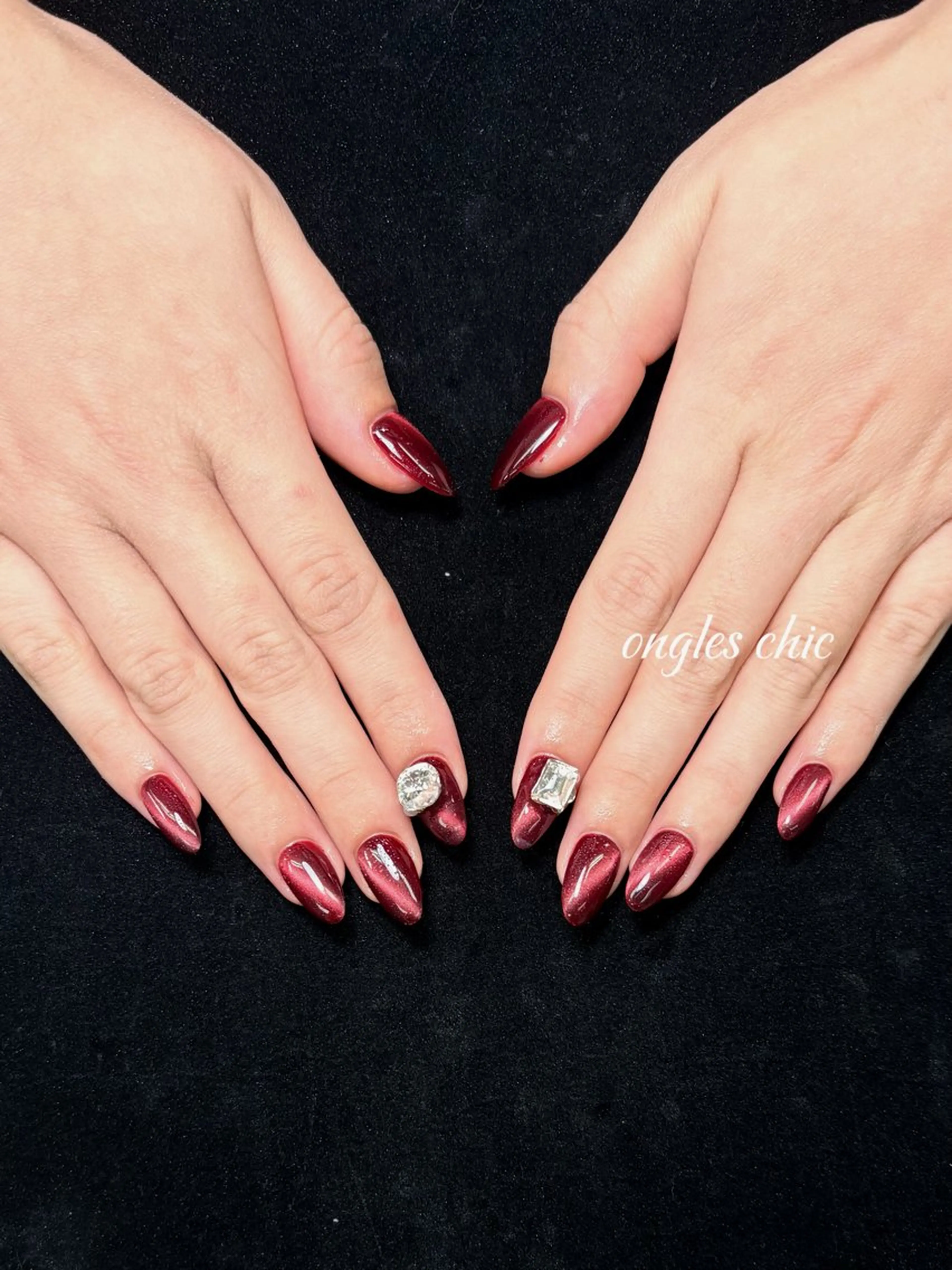 ネイル ハンドネイル ongles chicのネイルデザイン