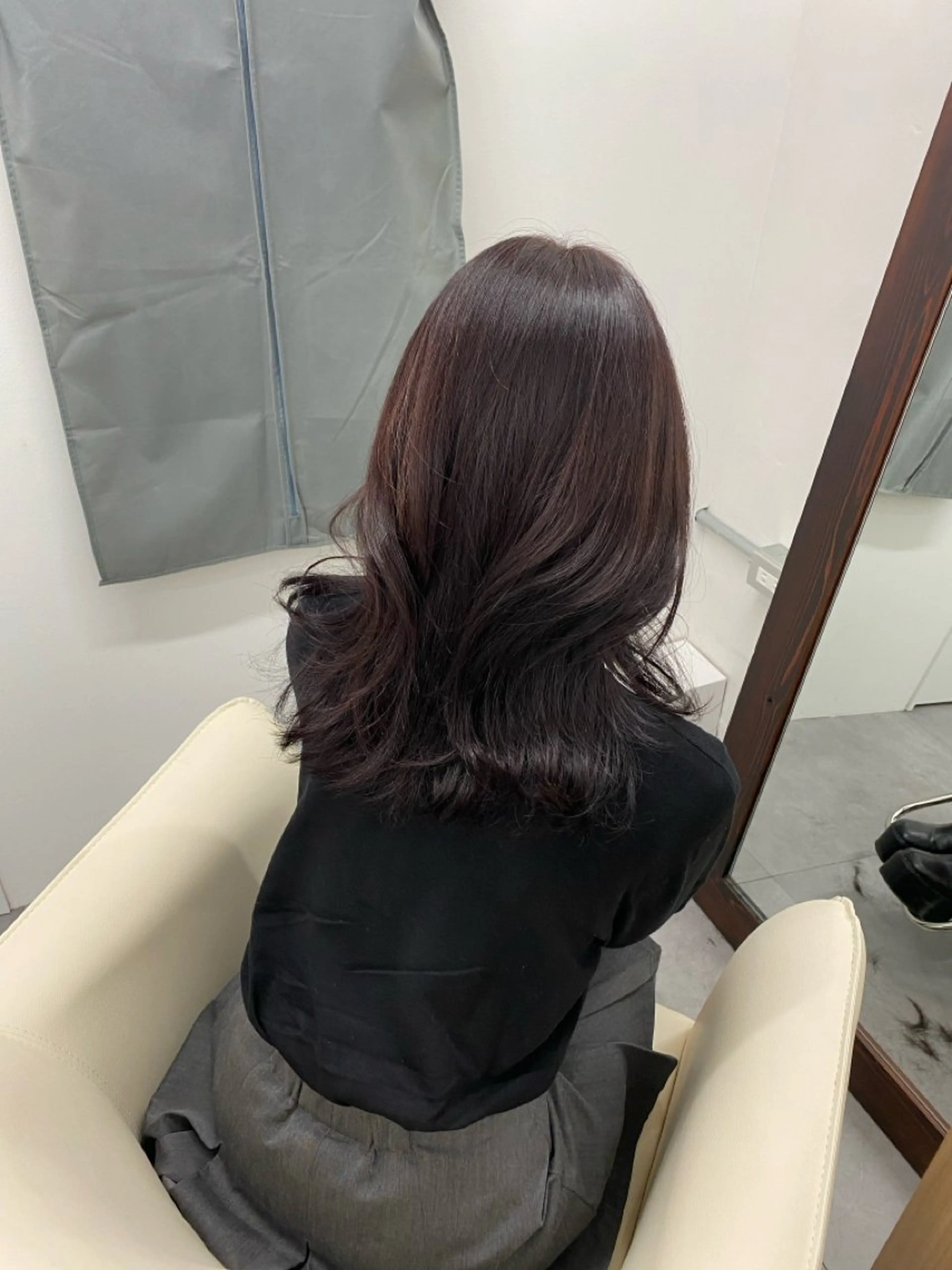 ミディアム カラー ミディアムレイヤー ブリーチ ブラウンカラー カシス ダブルカラー 江坂トレンド韓国風 髪質改善shinoのヘアスタイル