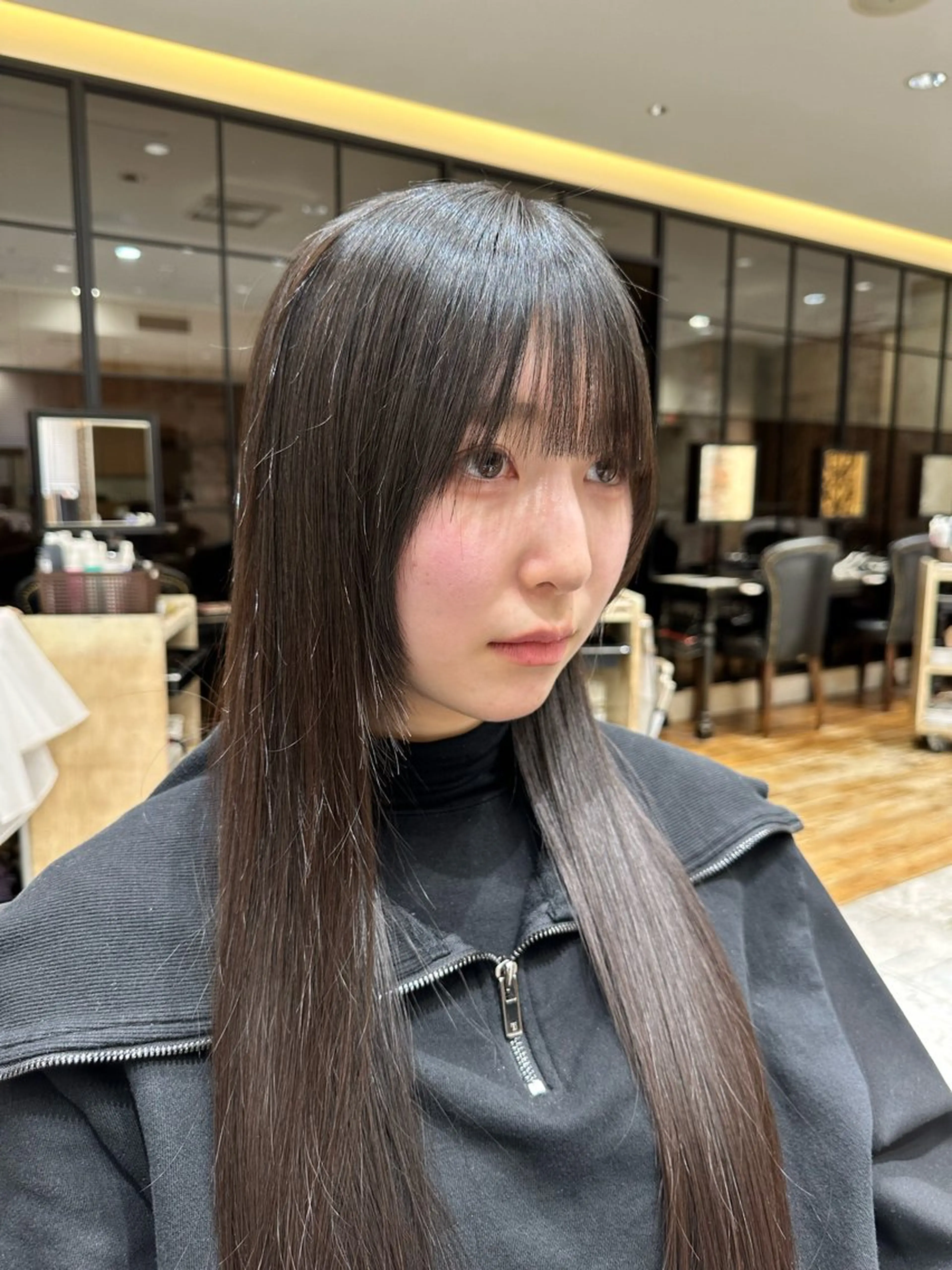 ロング 💎レイヤー/韓国 💎石戸谷のヘアスタイル