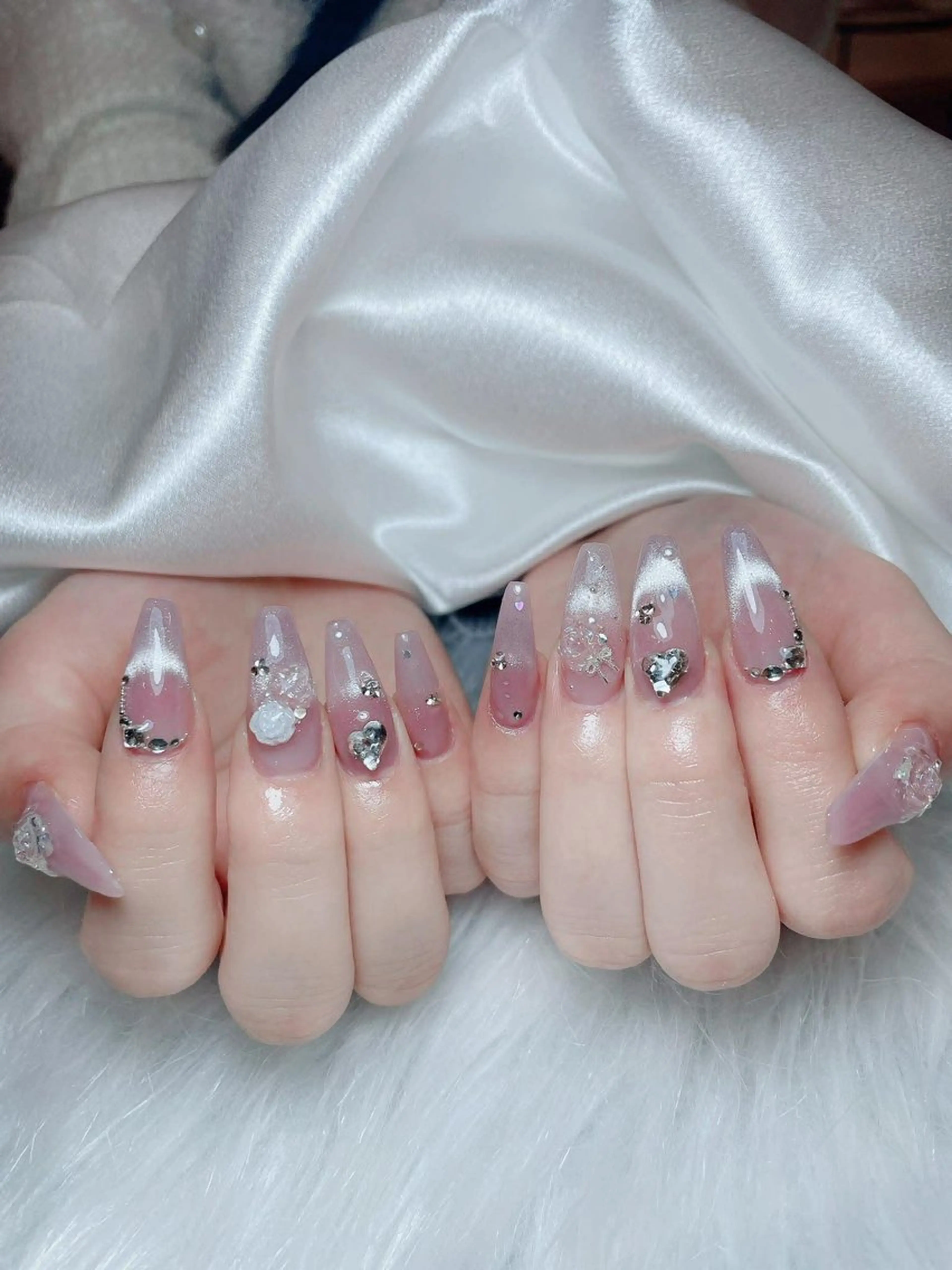 ネイル ハンドネイル Queen Nail Salonのネイルデザイン