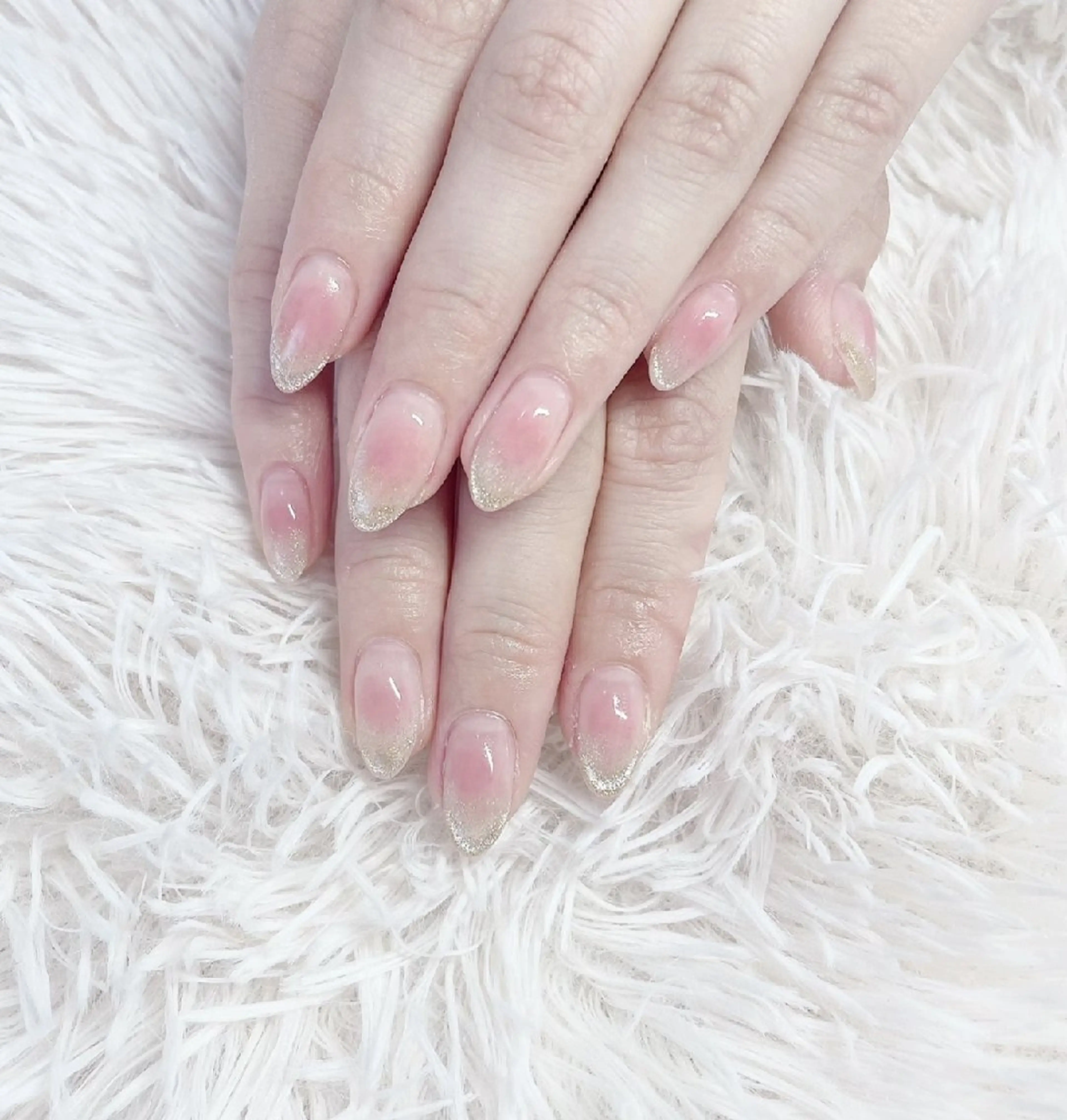 ネイル テティアロマ🌷 ミナのネイルデザイン