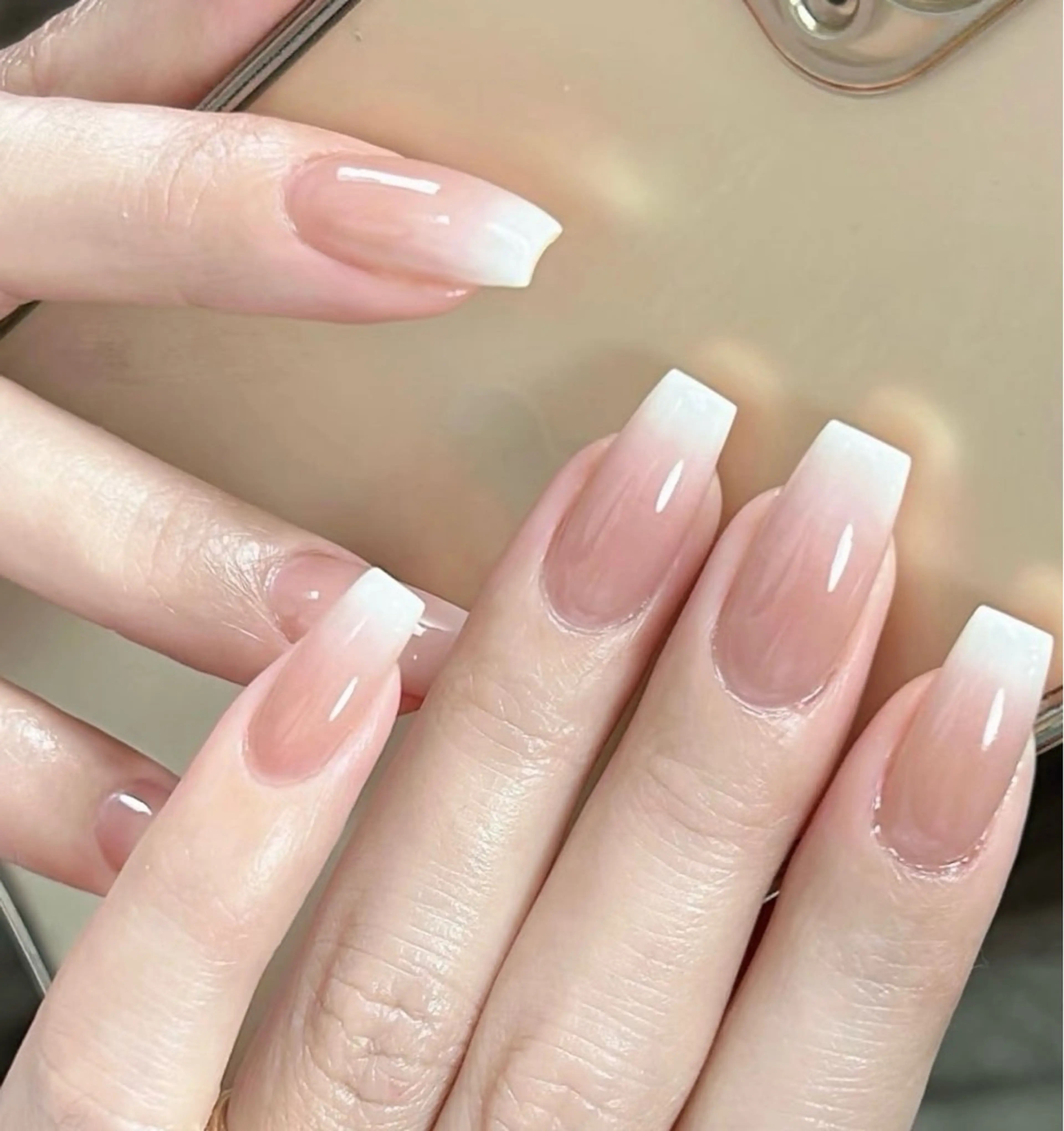 ネイル ハンドネイル ヴィイナス  ネイル所属・林 夕のネイルデザイン