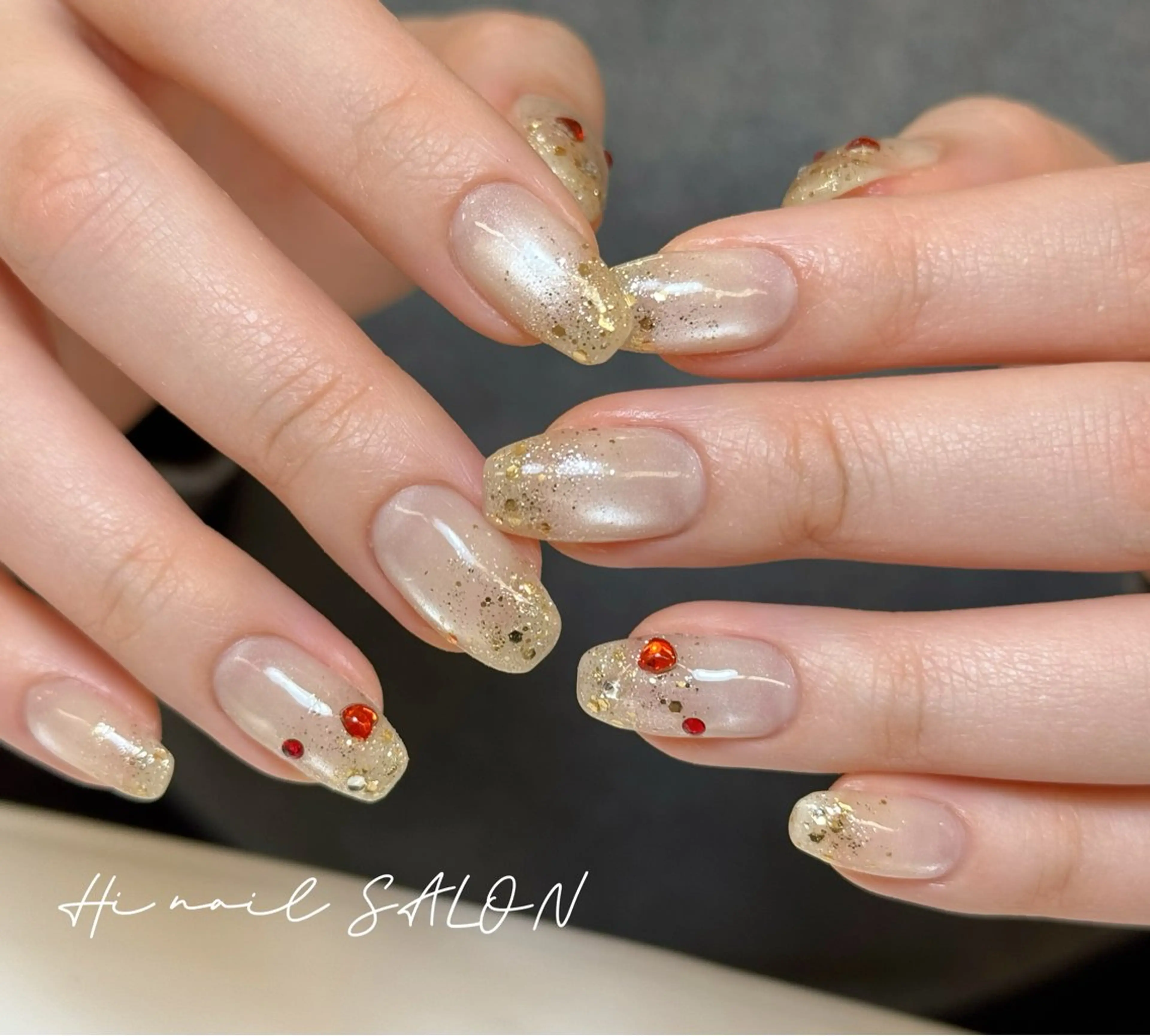 ネイル チークネイル フレンチネイル 韓国ネイル マグネットネイル 持ち込み ハンドネイル Hi nail🎀 池袋kozueのネイルデザイン