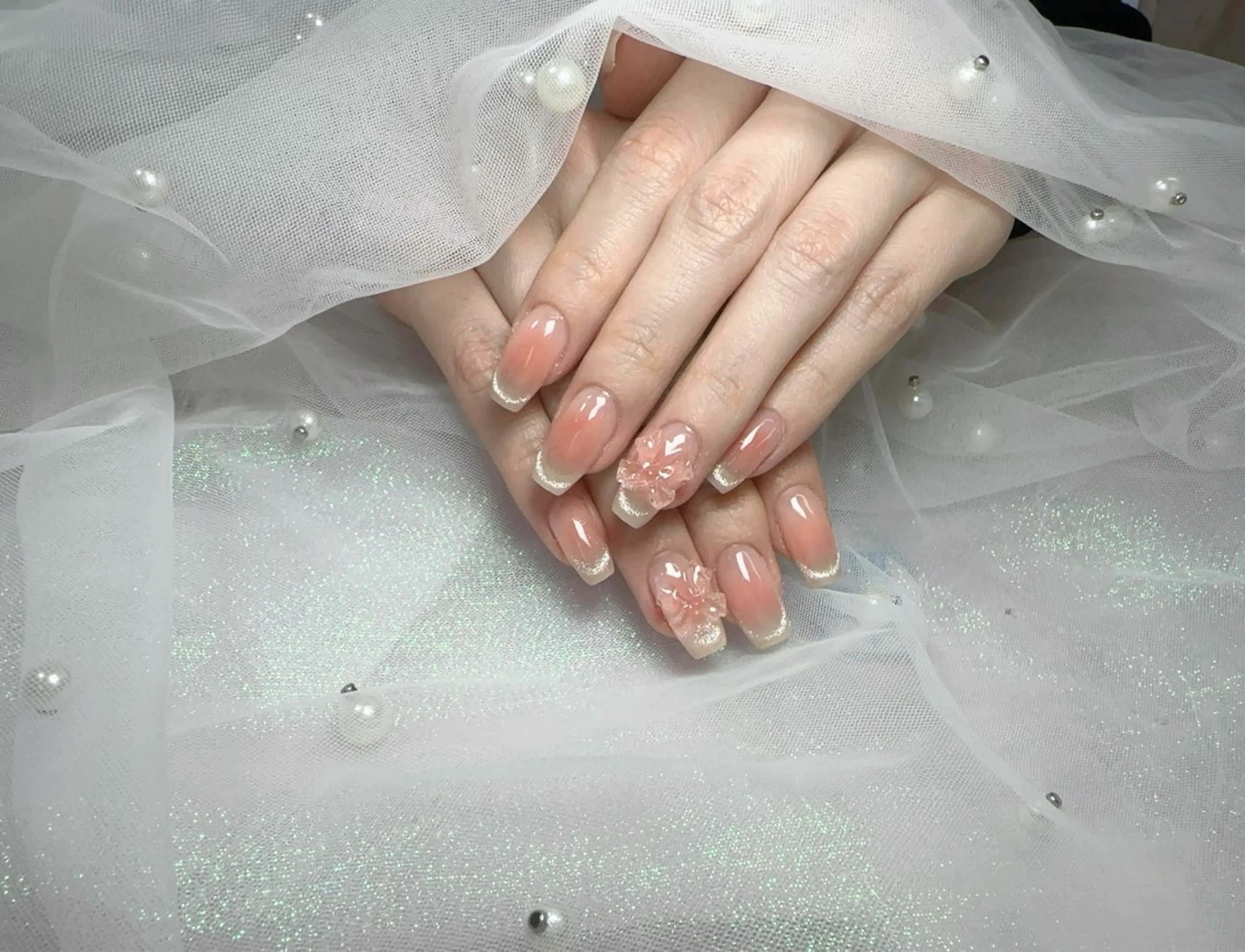 ネイル Hey🌈NAIL 長さ出し専門店のネイルデザイン