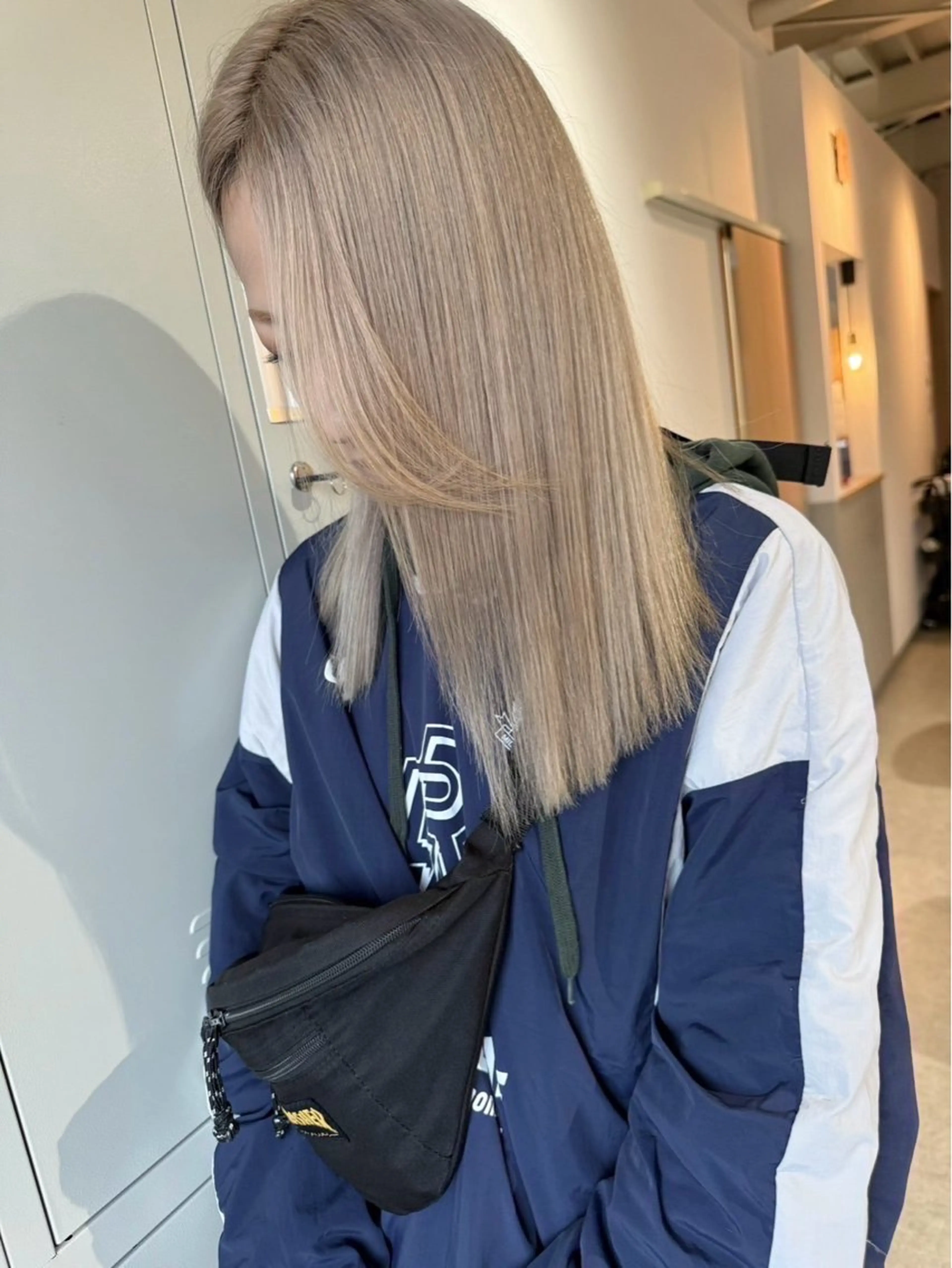 セミロング 髪質改善 suii..hair designのヘアスタイル