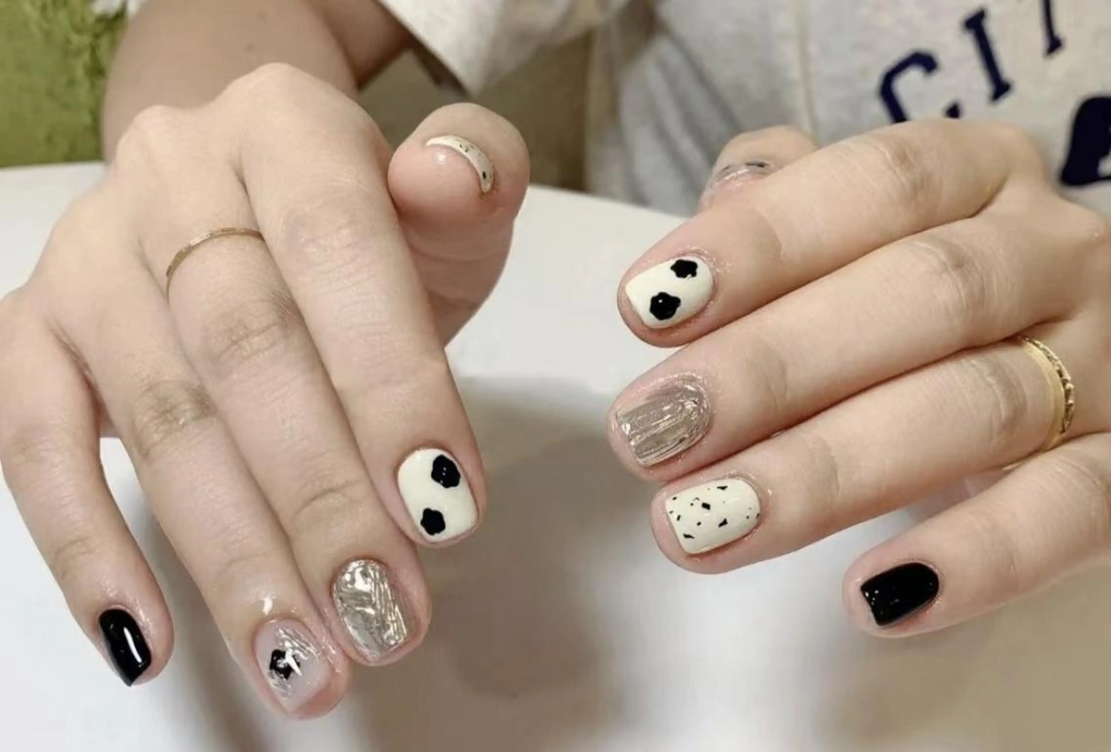 ネイル VIVIAN エイのネイルデザイン