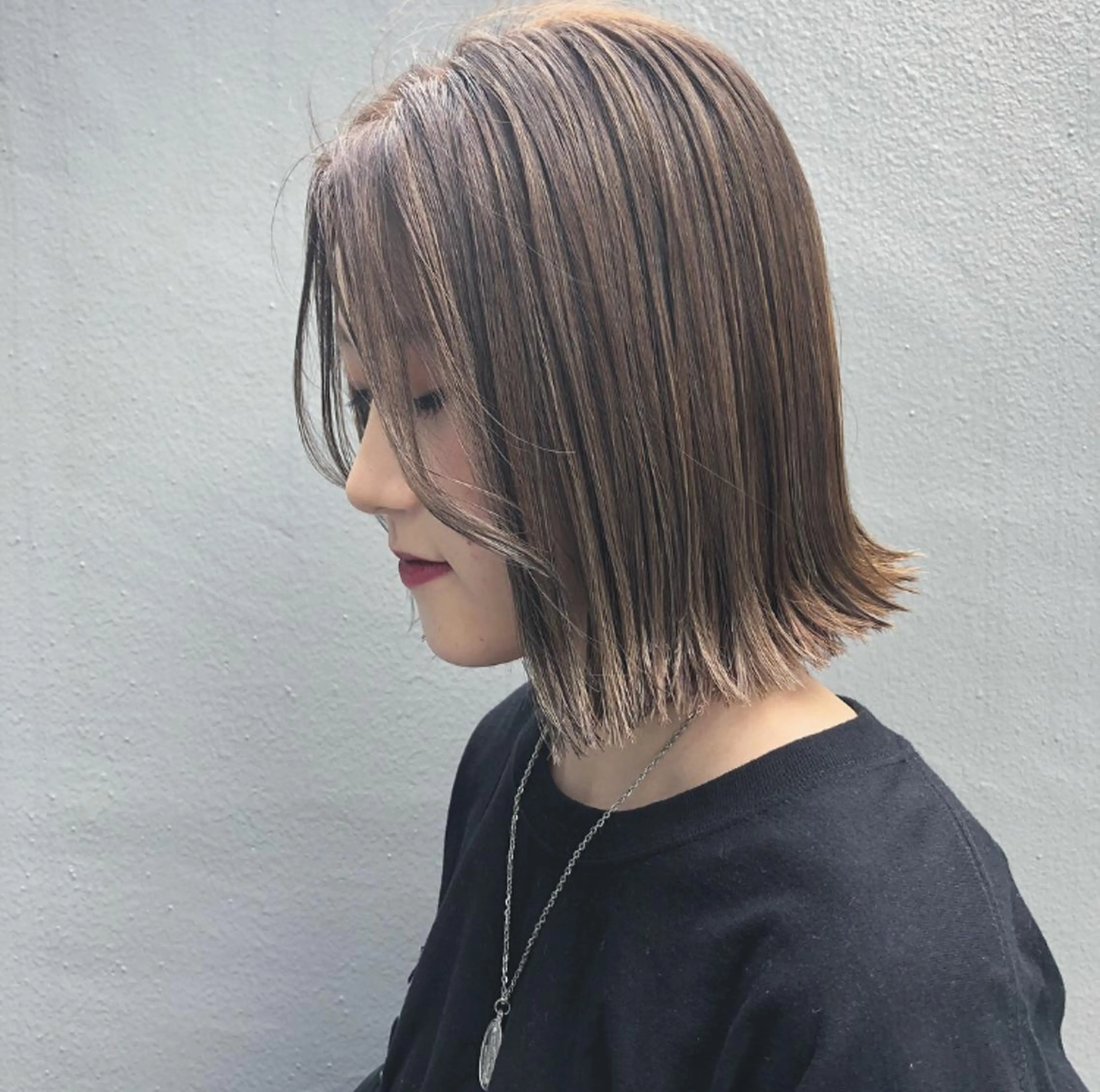 ミディアム ヘアカラー ❤︎︎韓国ヘア❤︎︎ 𝑺𝒉𝒊𝒉𝒐のヘアスタイル