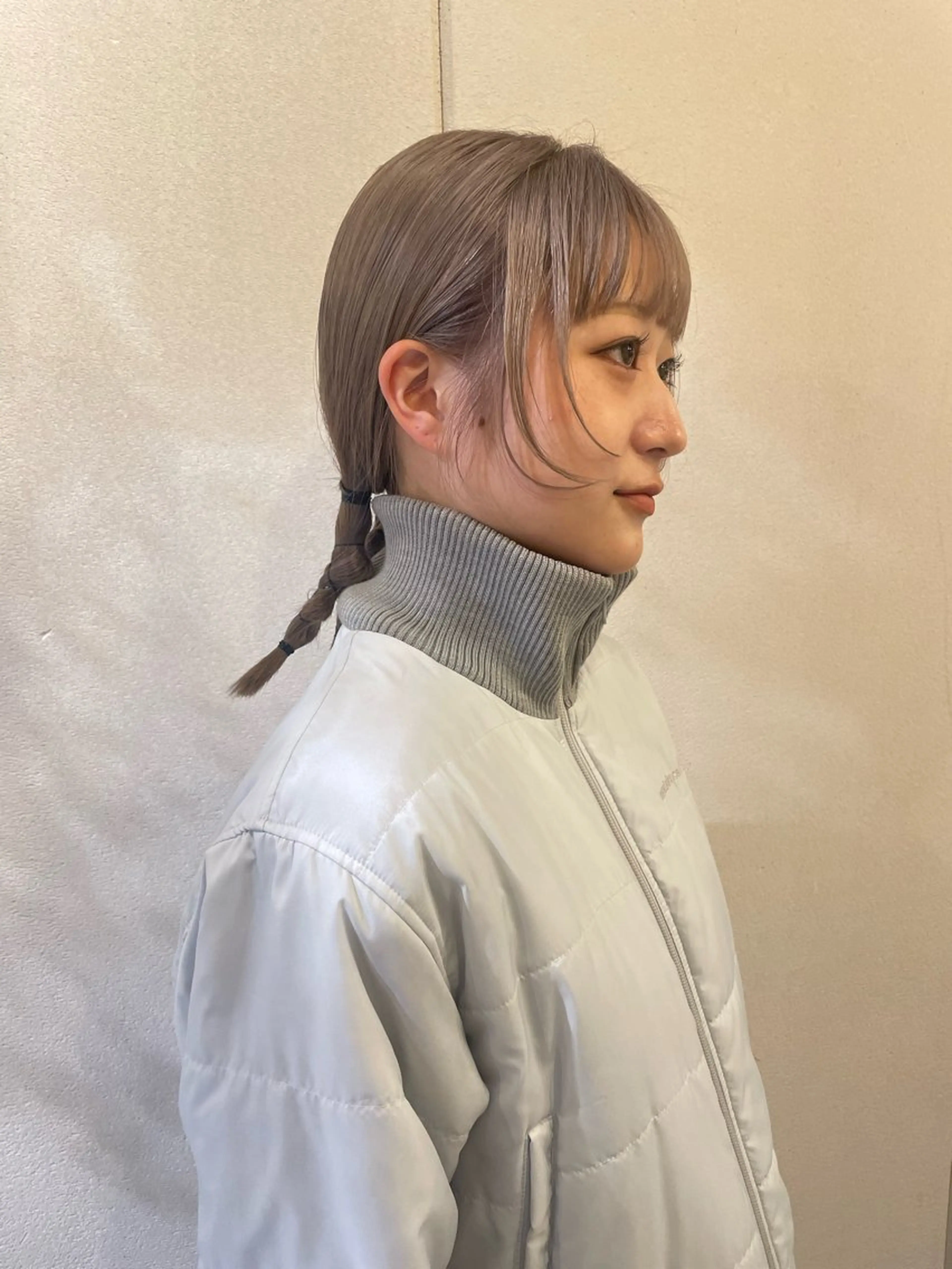 ミディアム カラー ベージュカラー ミルキーベージュ カット ヘアカラー トリートメント volta∞knot所属・狩野 羅夢のヘアスタイル