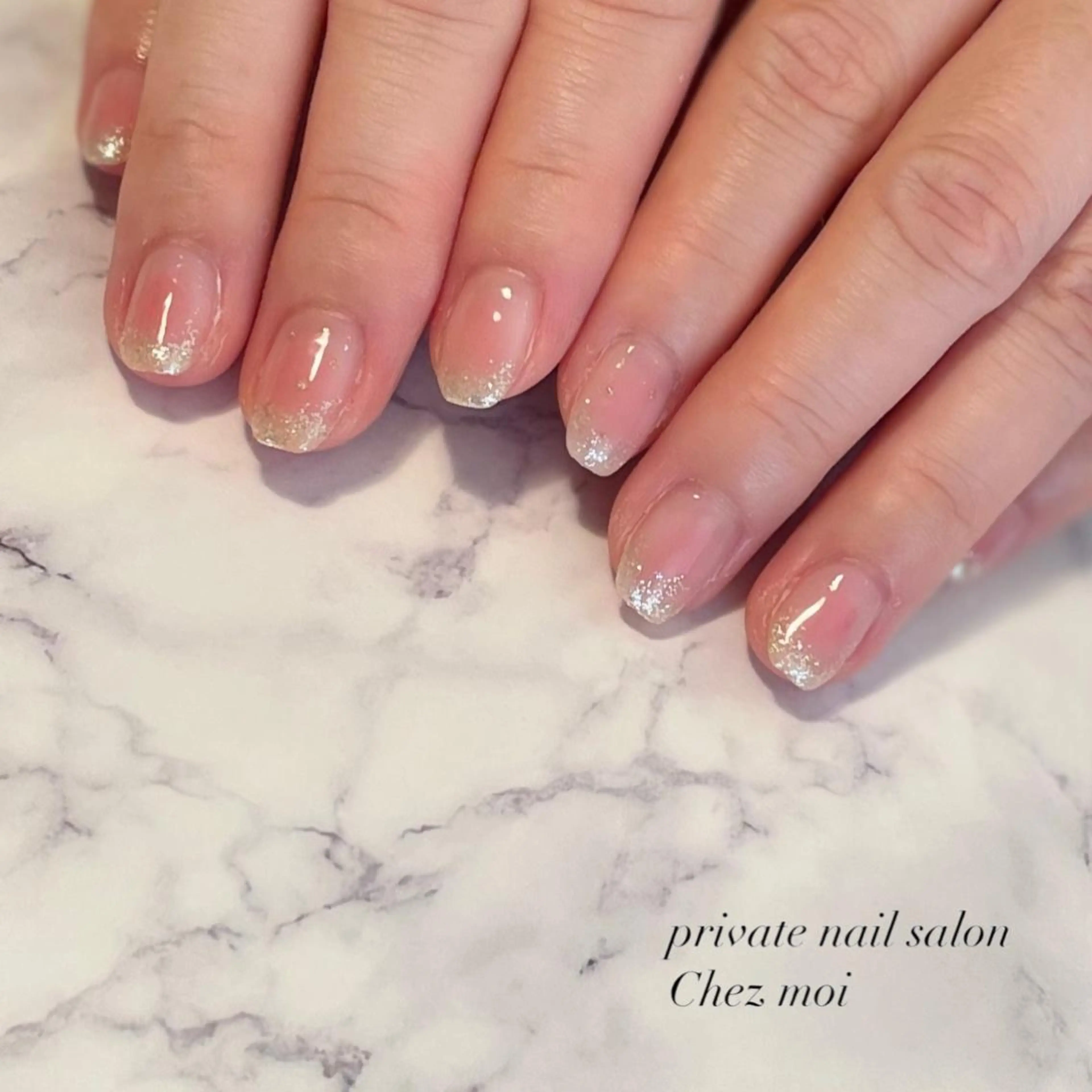 ネイル チークネイル KOMINE TOMOKOのネイルデザイン