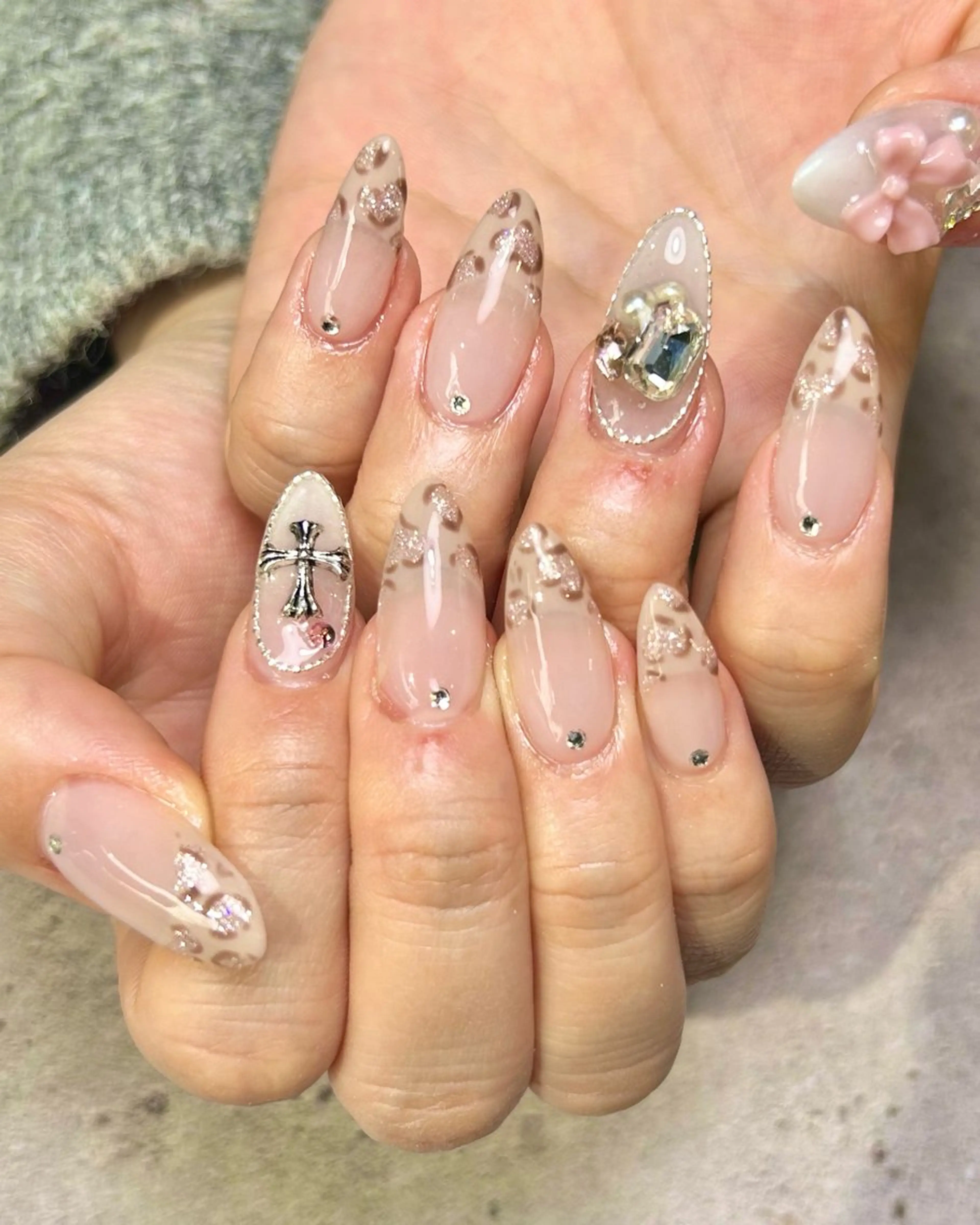 ネイル アニマル柄 持ち込み ハンドネイル Reflection marikoのネイルデザイン